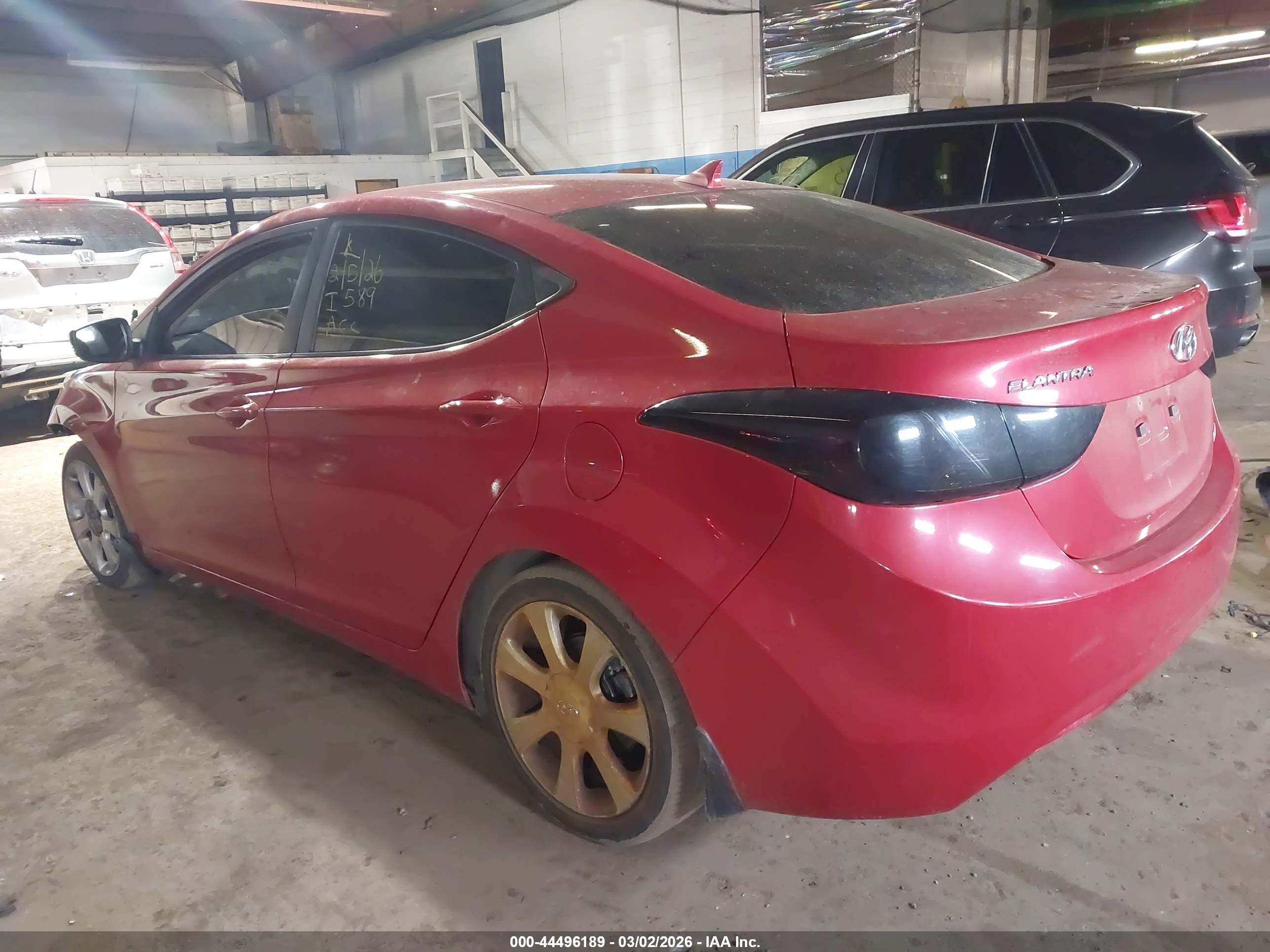 2013 Hyundai Elantra Limited Red vin: KMHDH4AE7DU942312