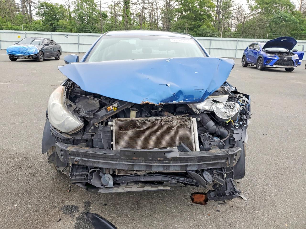 2013 Hyundai Elantra Gls Blue vin: KMHDH4AE7DU979473