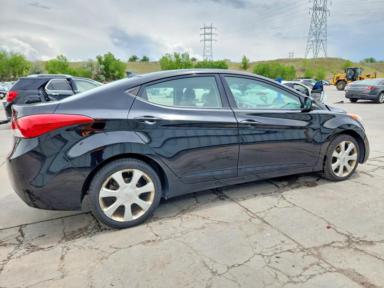 2013 Hyundai Elantra Limited Black vin: KMHDH4AE7DU989730