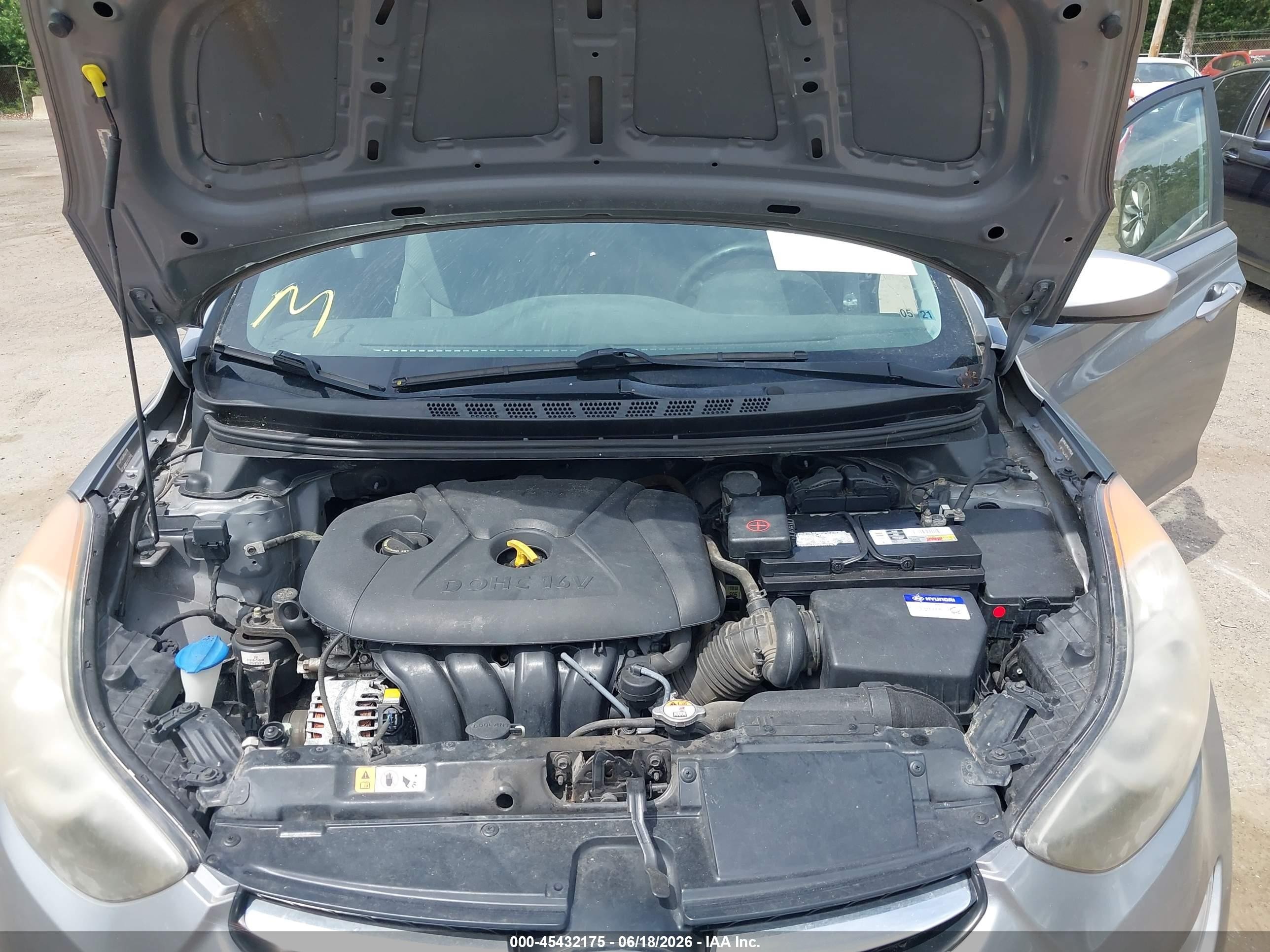 2013 Hyundai Elantra Gls Silver vin: KMHDH4AE7DU994197