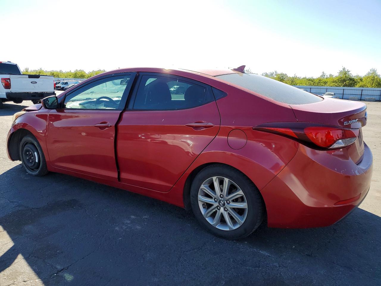 2014 Hyundai Elantra Se Red vin: KMHDH4AE7EU053012