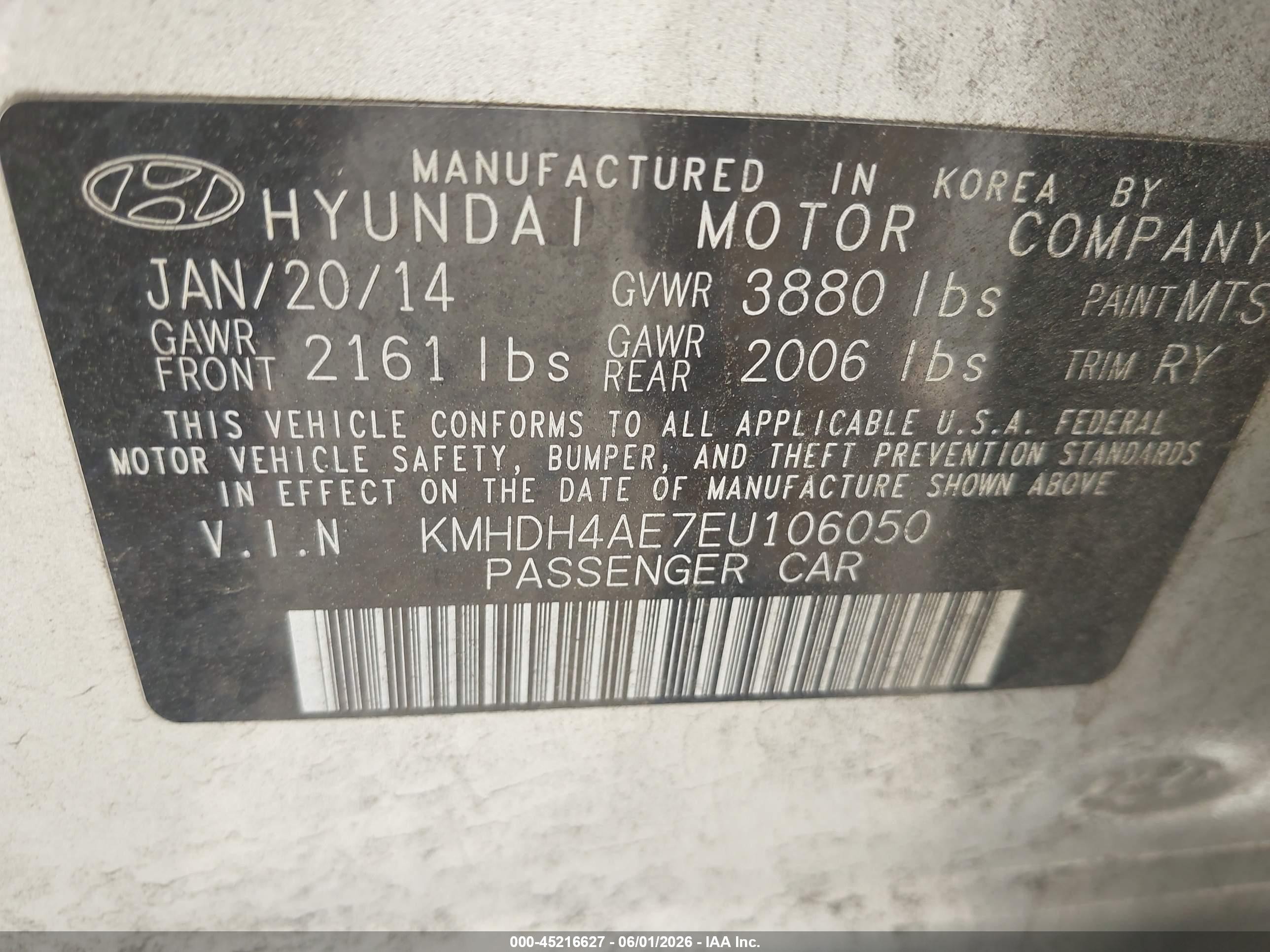 2014 Hyundai Elantra Limited Silver vin: KMHDH4AE7EU106050
