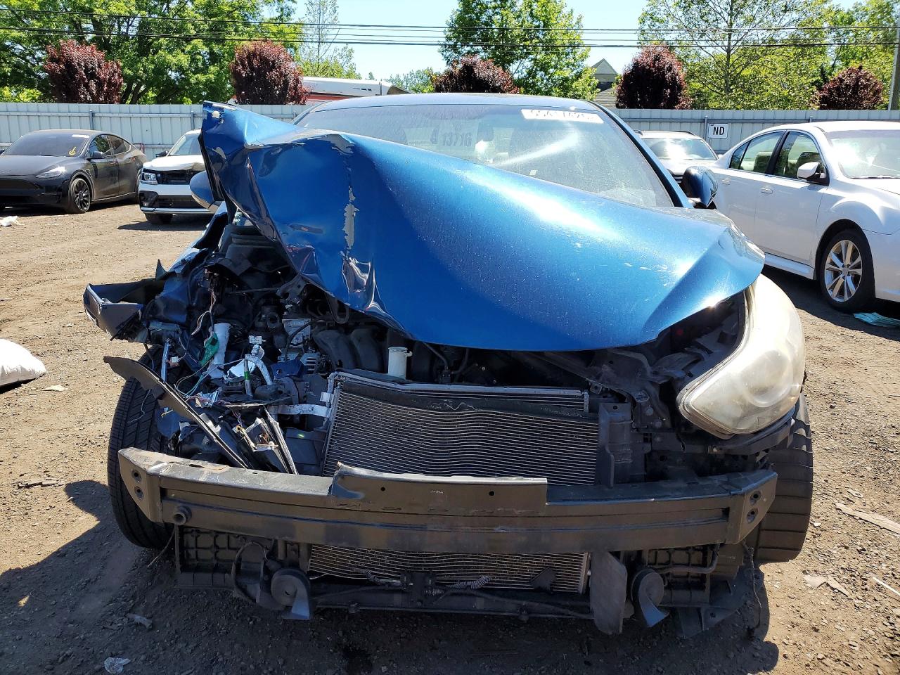 2014 Hyundai Elantra Limited Blue vin: KMHDH4AE7EU111345