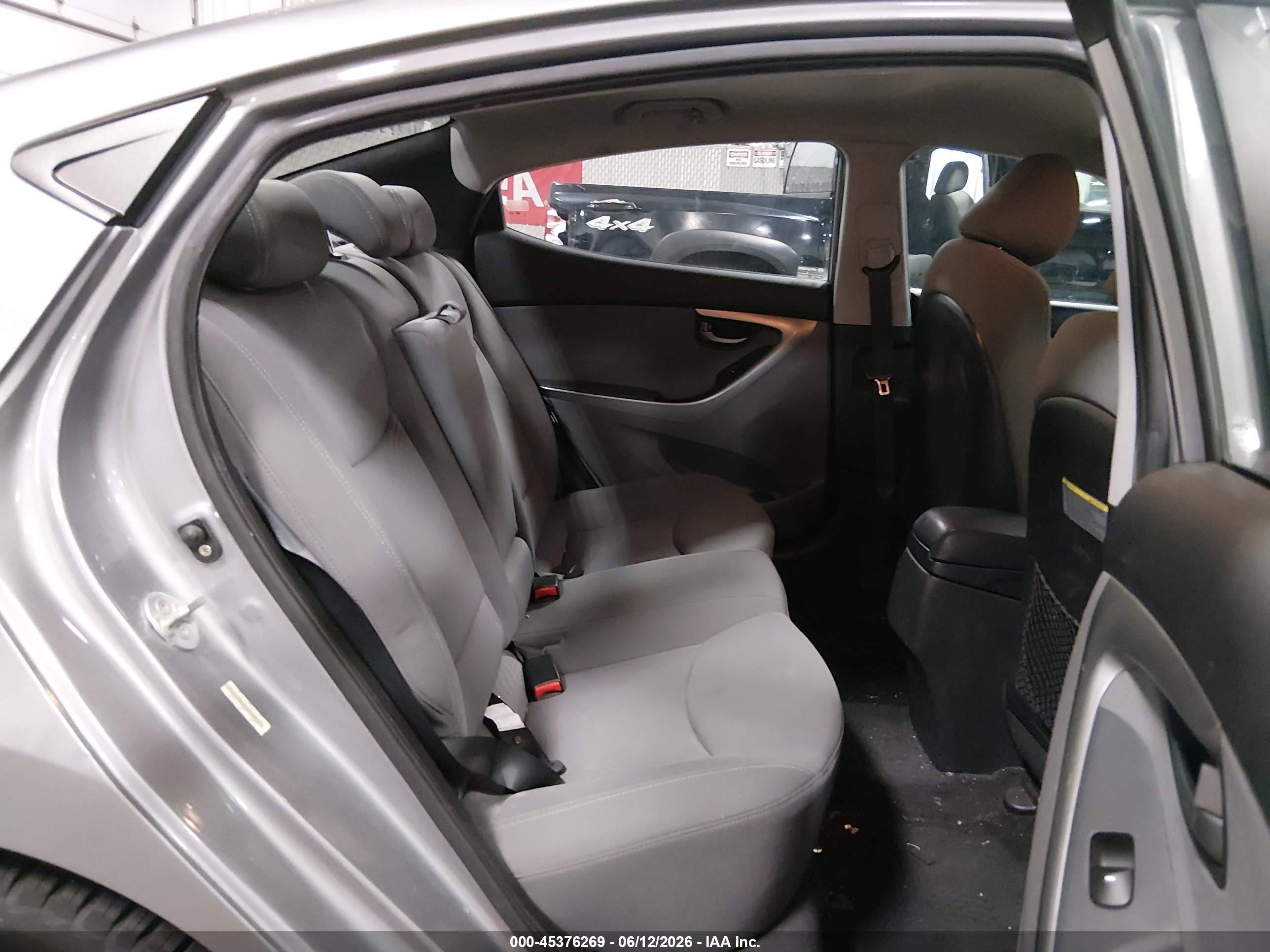 2014 Hyundai Elantra Se Gray vin: KMHDH4AE7EU154325