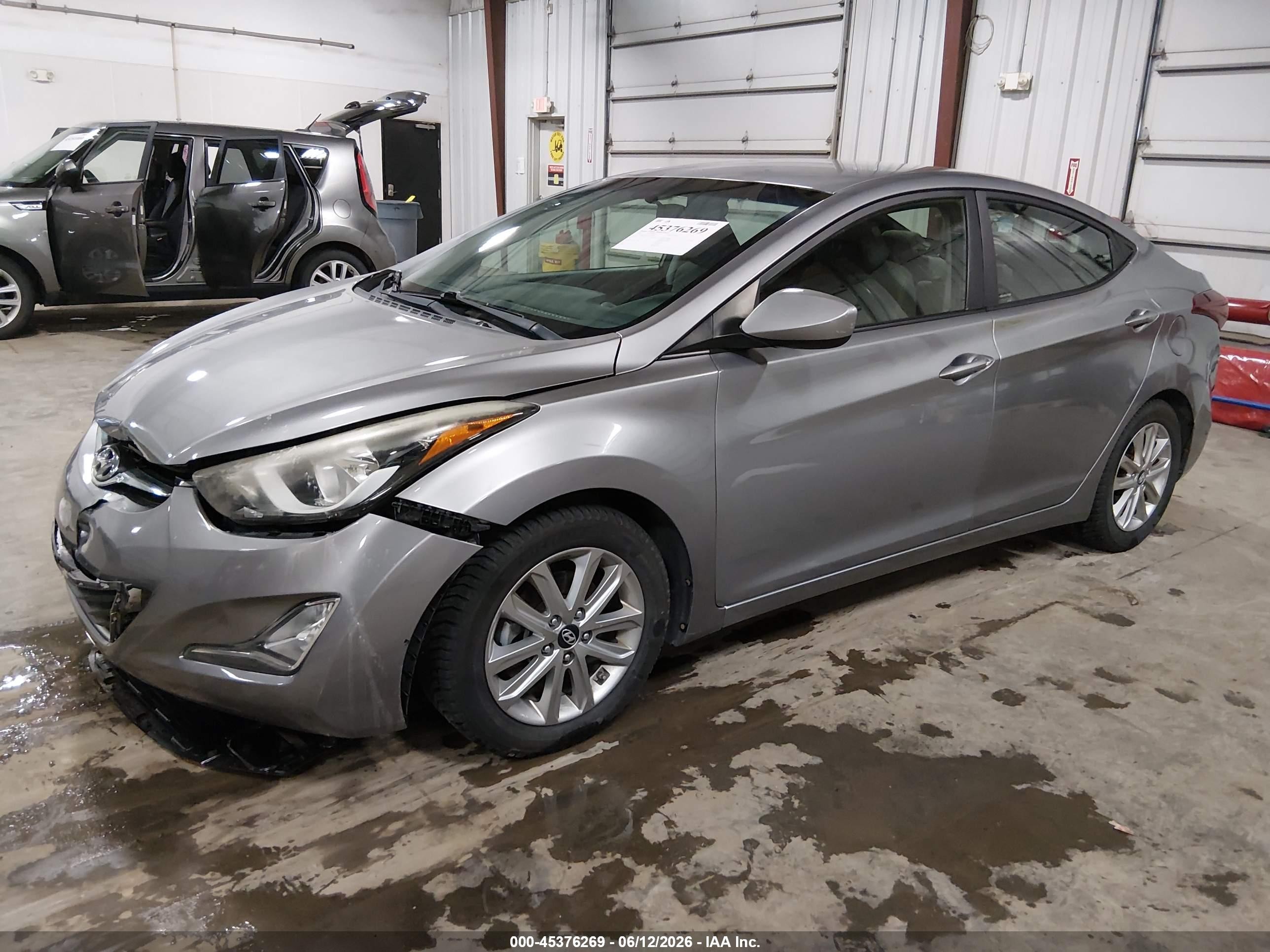2014 Hyundai Elantra Se Gray vin: KMHDH4AE7EU154325