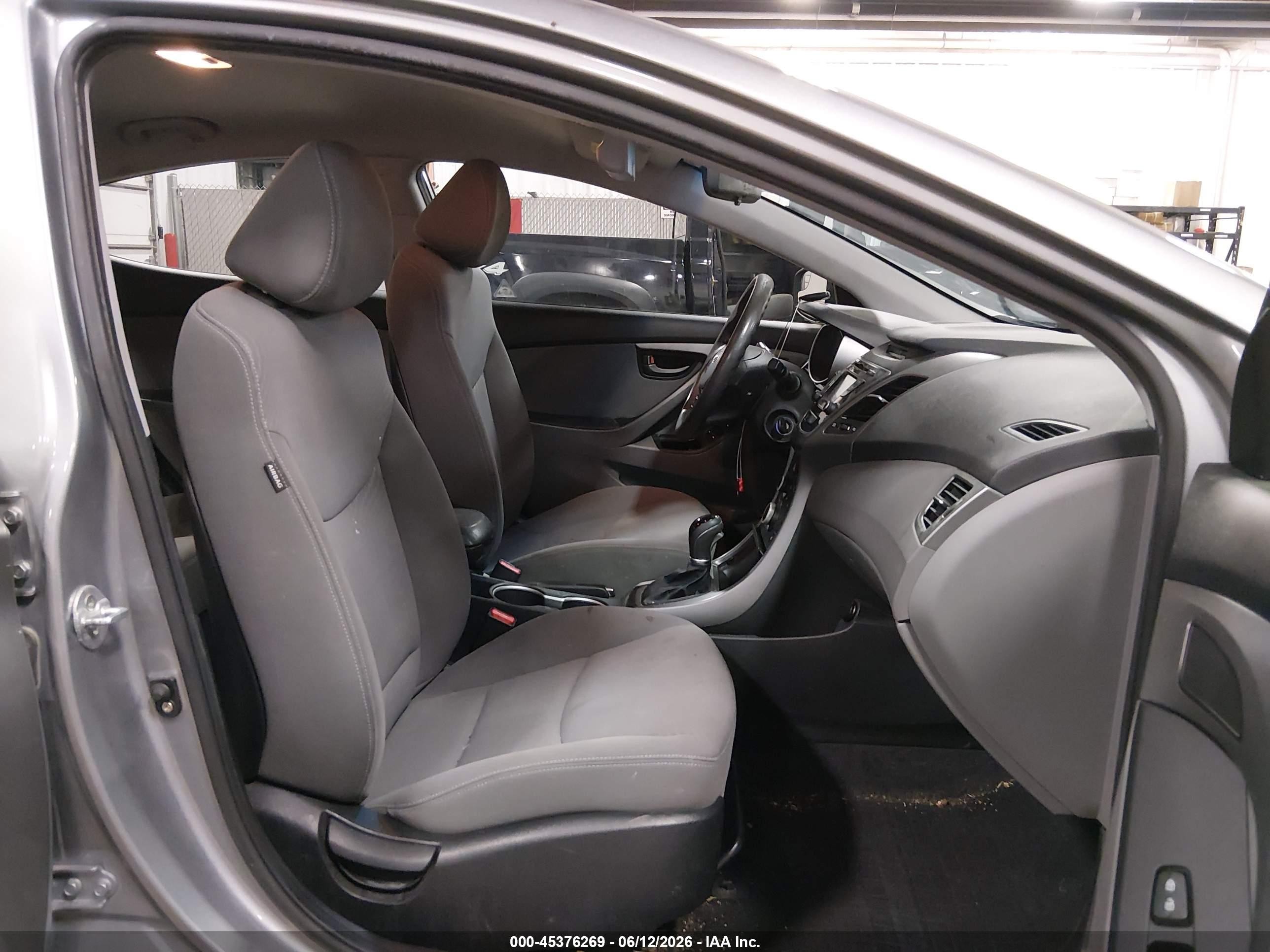 2014 Hyundai Elantra Se Gray vin: KMHDH4AE7EU154325