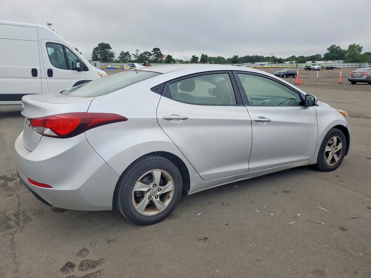 2015 Hyundai Elantra Se Silver vin: KMHDH4AE7FU266561