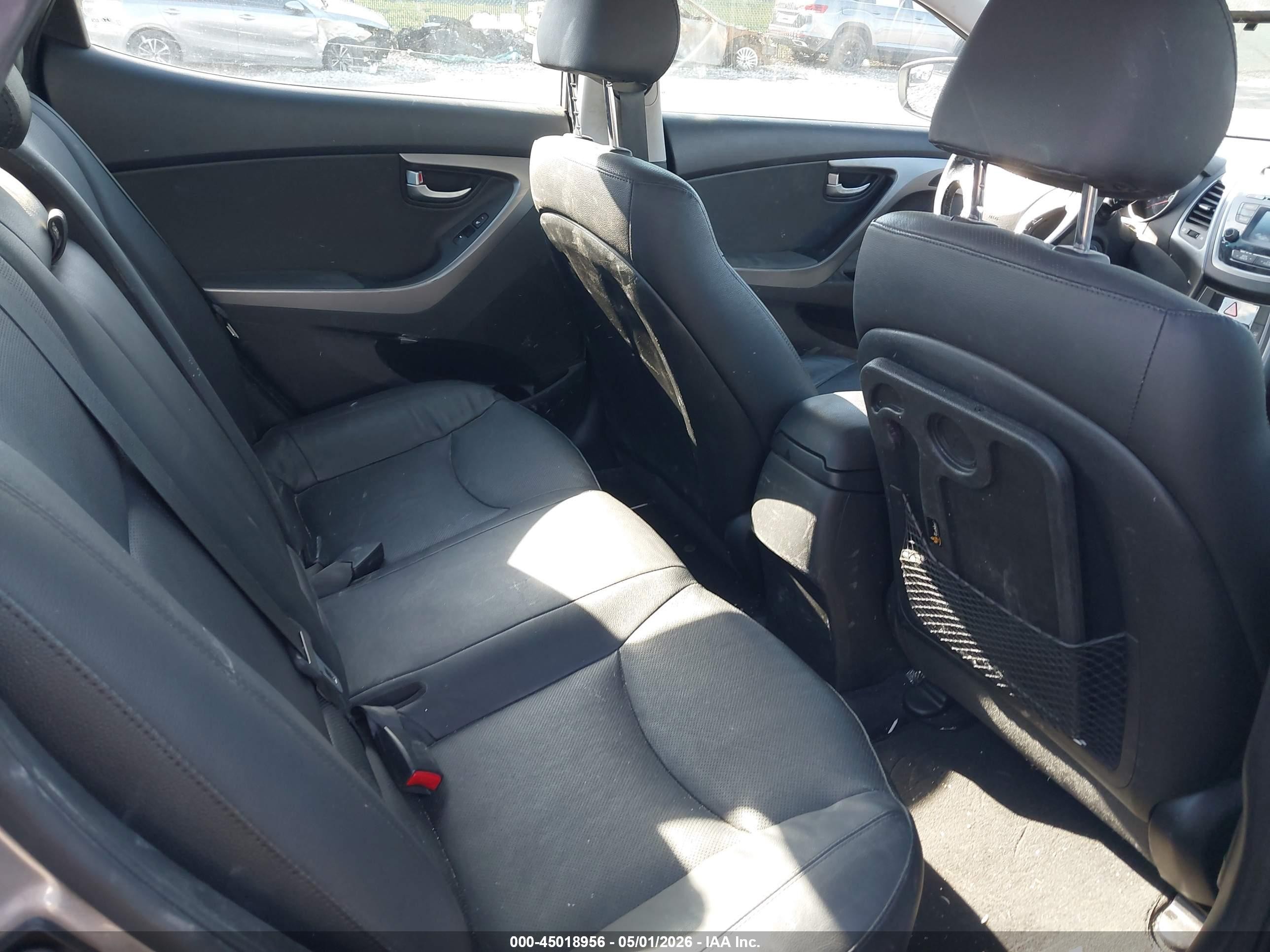 2015 Hyundai Elantra Limited Silver vin: KMHDH4AE7FU301437