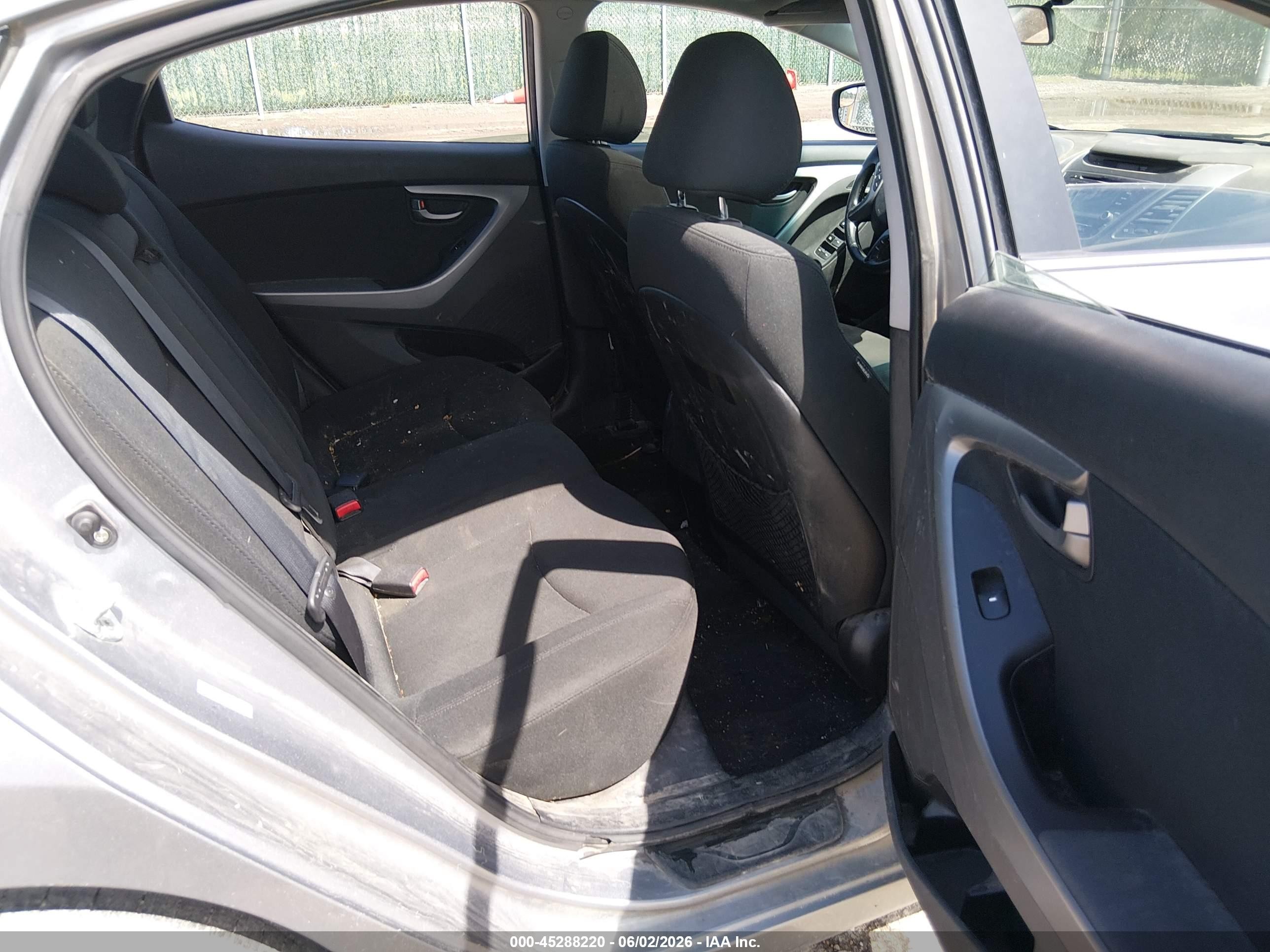 2015 Hyundai Elantra Se Gray vin: KMHDH4AE7FU345261