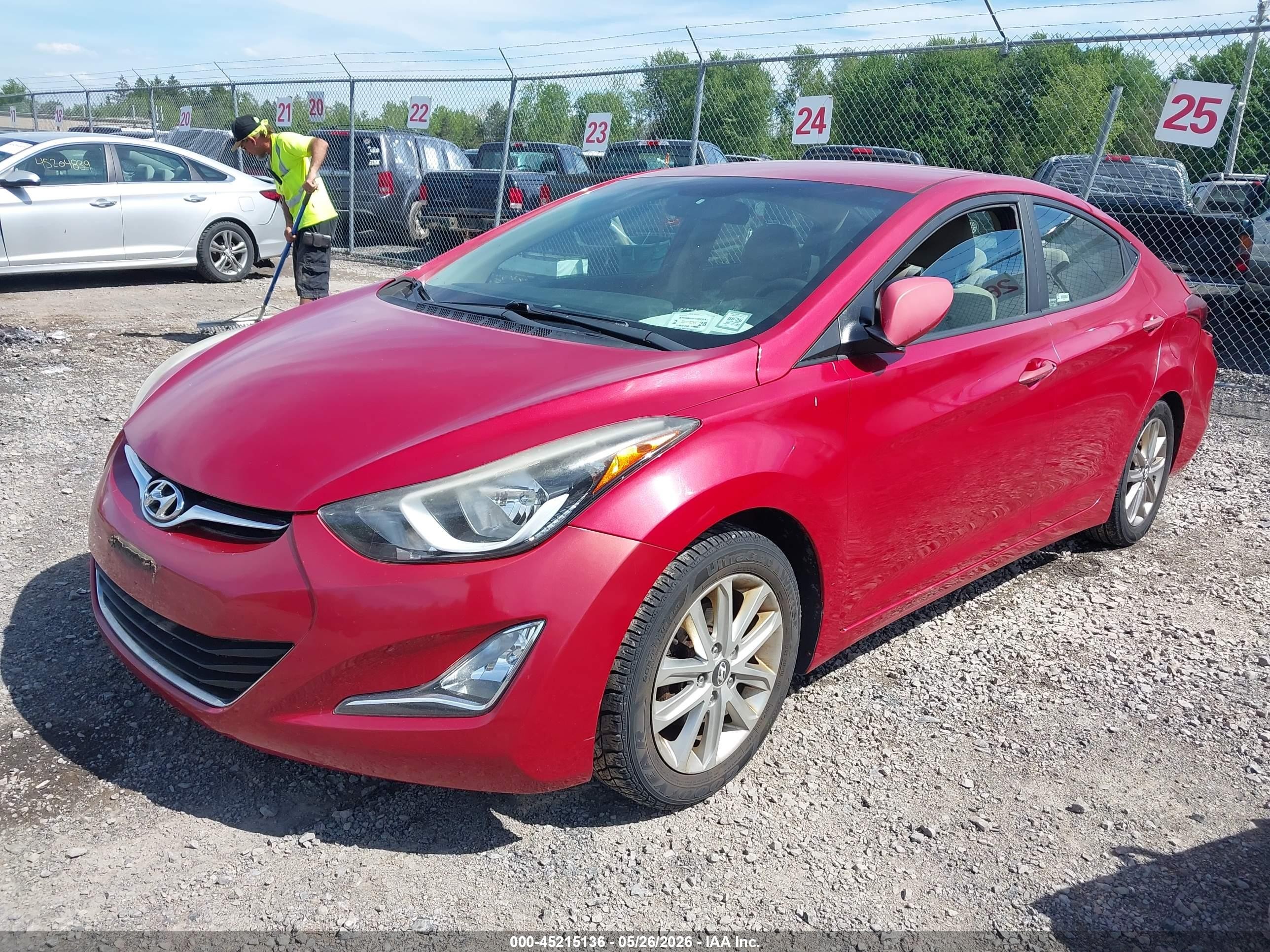 2015 Hyundai Elantra Se Red vin: KMHDH4AE7FU357605