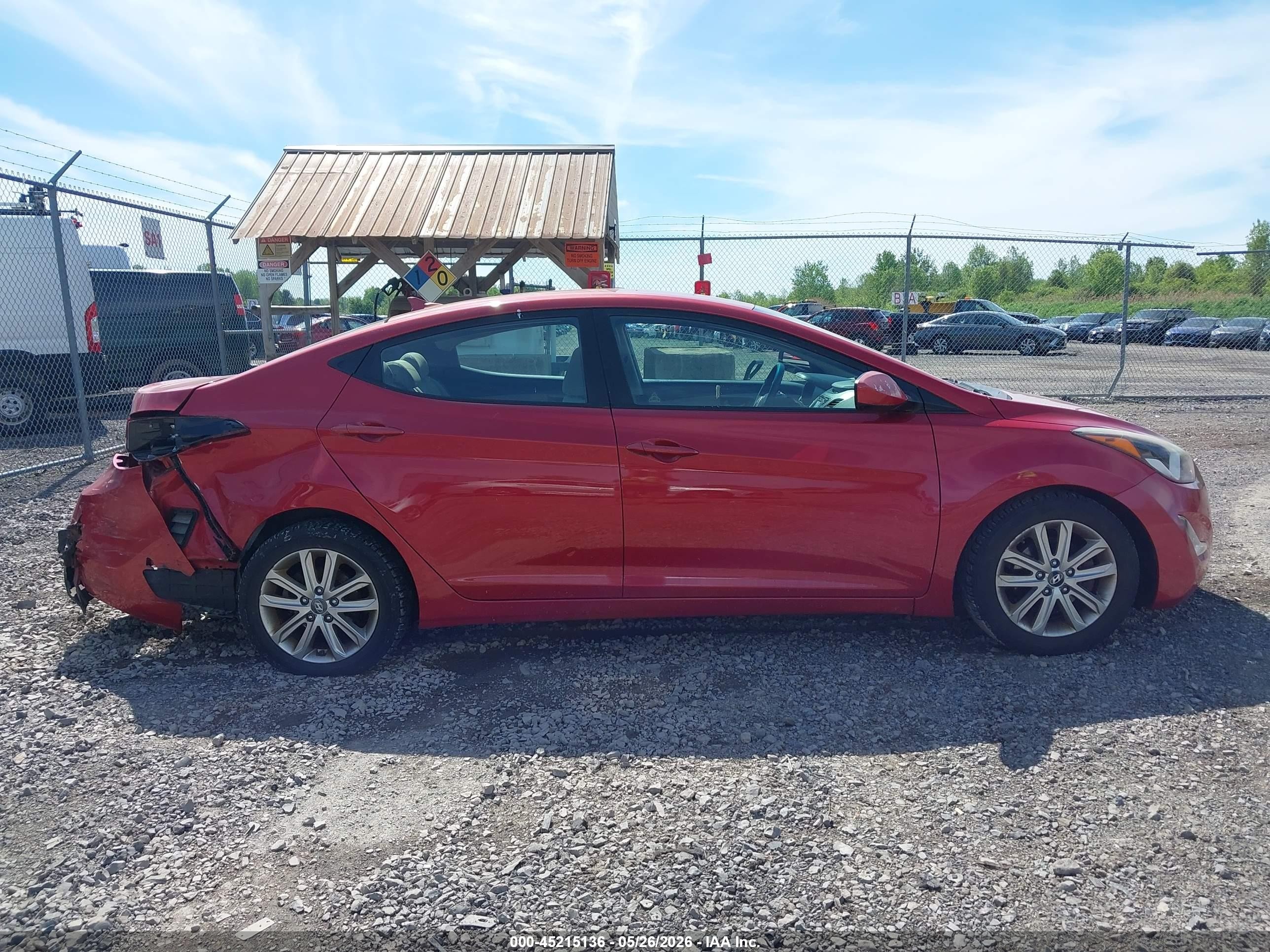 2015 Hyundai Elantra Se Red vin: KMHDH4AE7FU357605