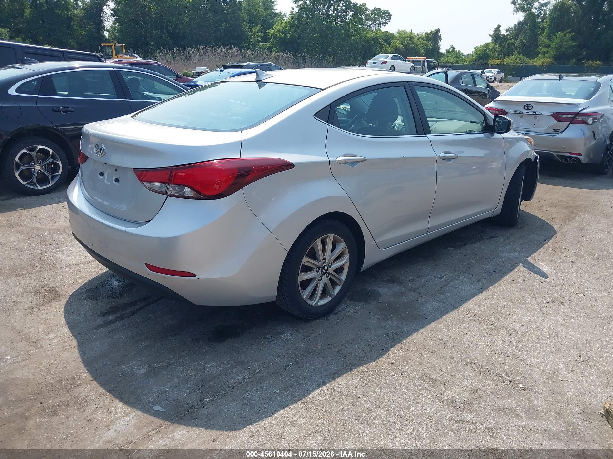 2015 Hyundai Elantra Se Silver vin: KMHDH4AE7FU393391