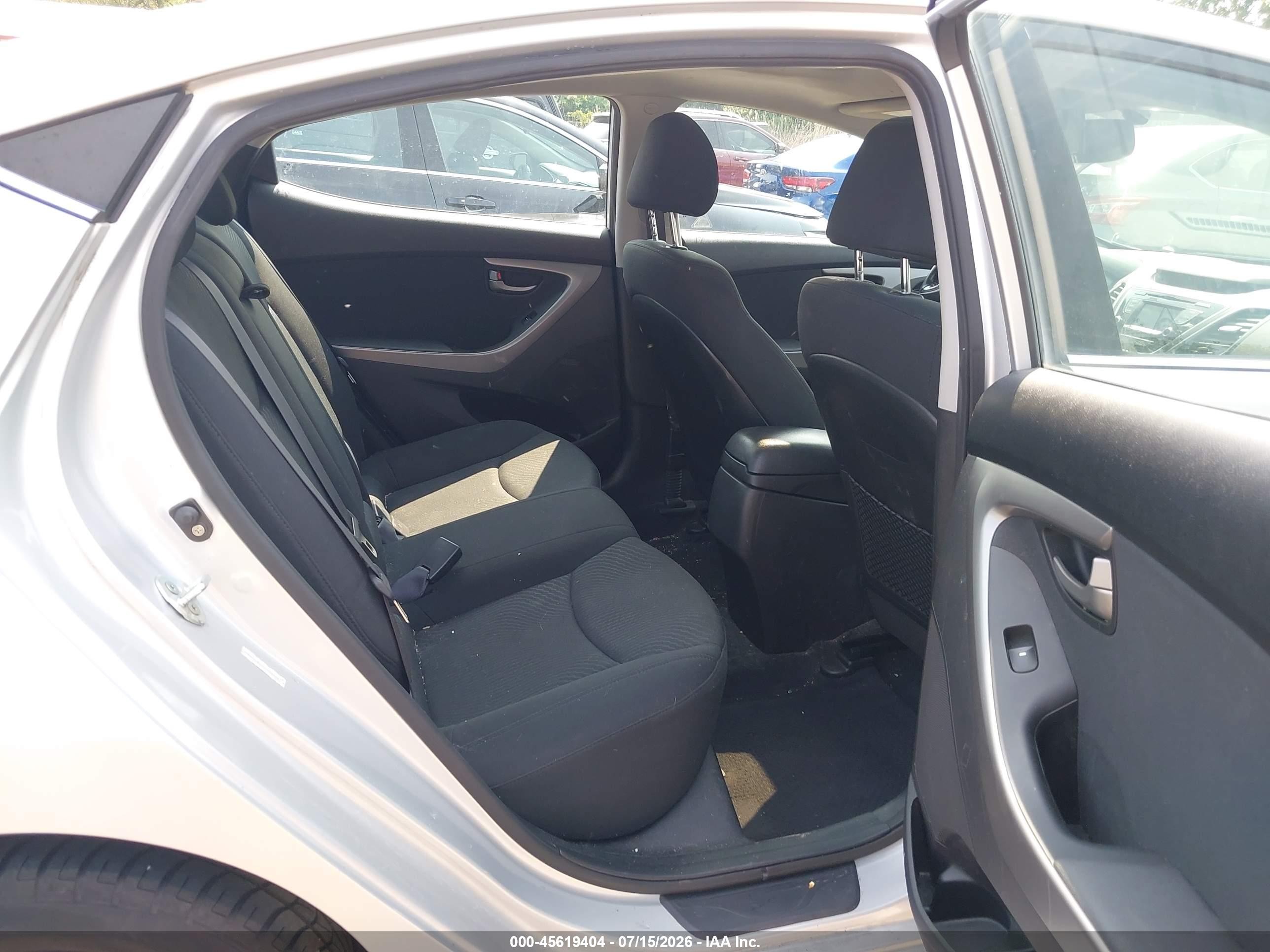 2015 Hyundai Elantra Se Silver vin: KMHDH4AE7FU393391