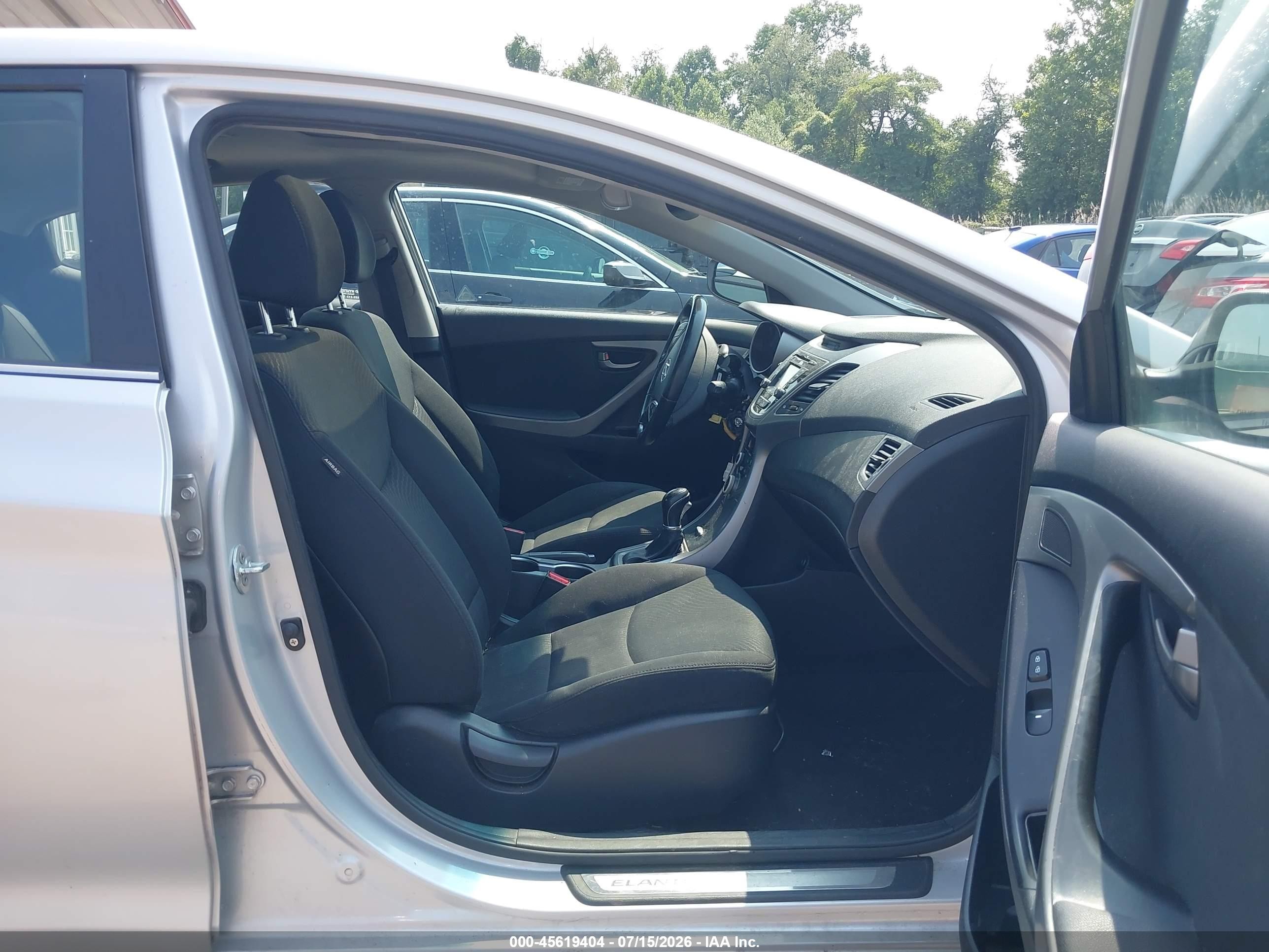 2015 Hyundai Elantra Se Silver vin: KMHDH4AE7FU393391