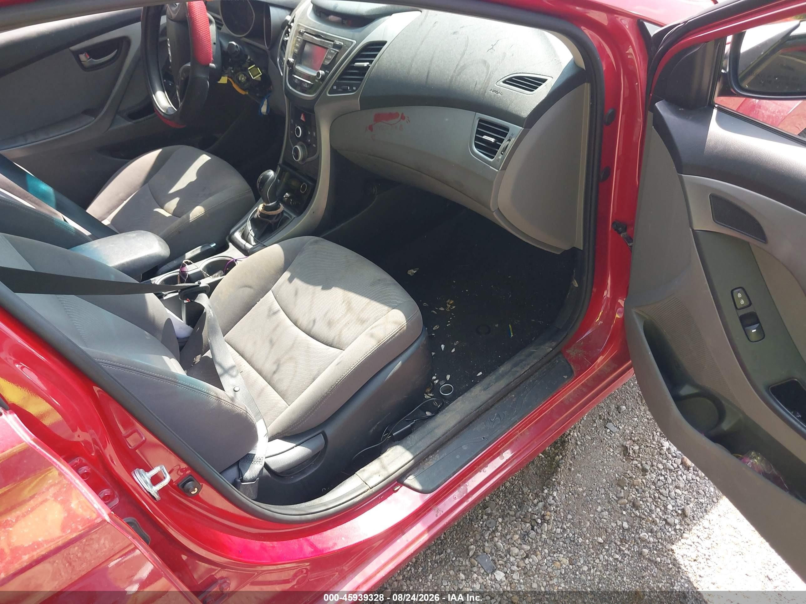 2015 Hyundai Elantra Se Red vin: KMHDH4AE7FU393875