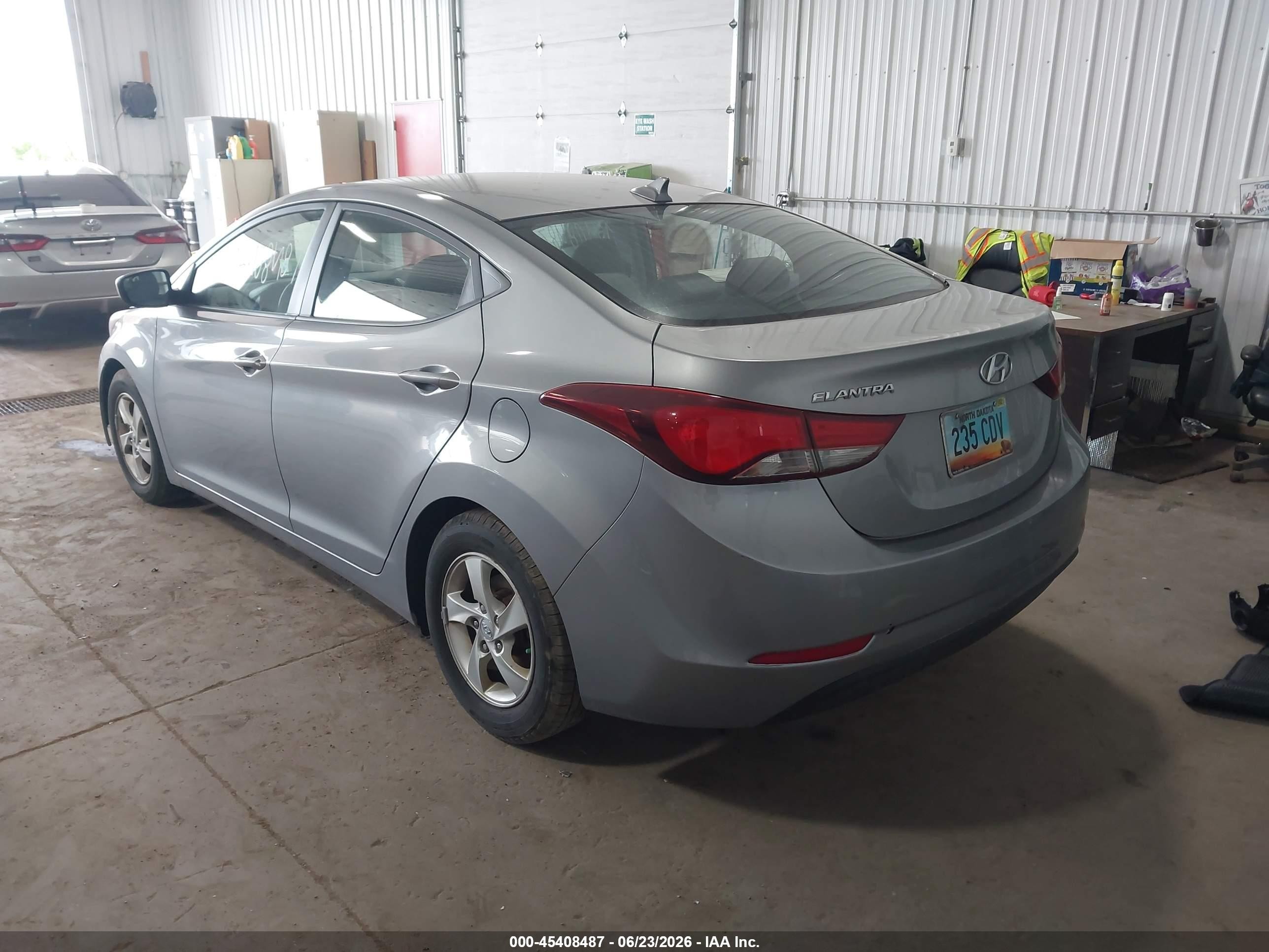 2015 Hyundai Elantra Se Silver vin: KMHDH4AE7FU458482