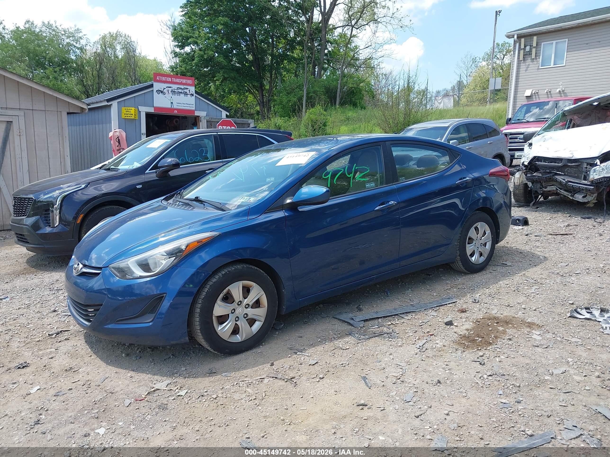 2016 Hyundai Elantra Se Blue vin: KMHDH4AE7GU570460