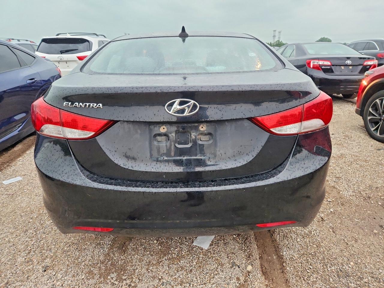 2011 Hyundai Elantra Gls Black vin: KMHDH4AE8BU080814