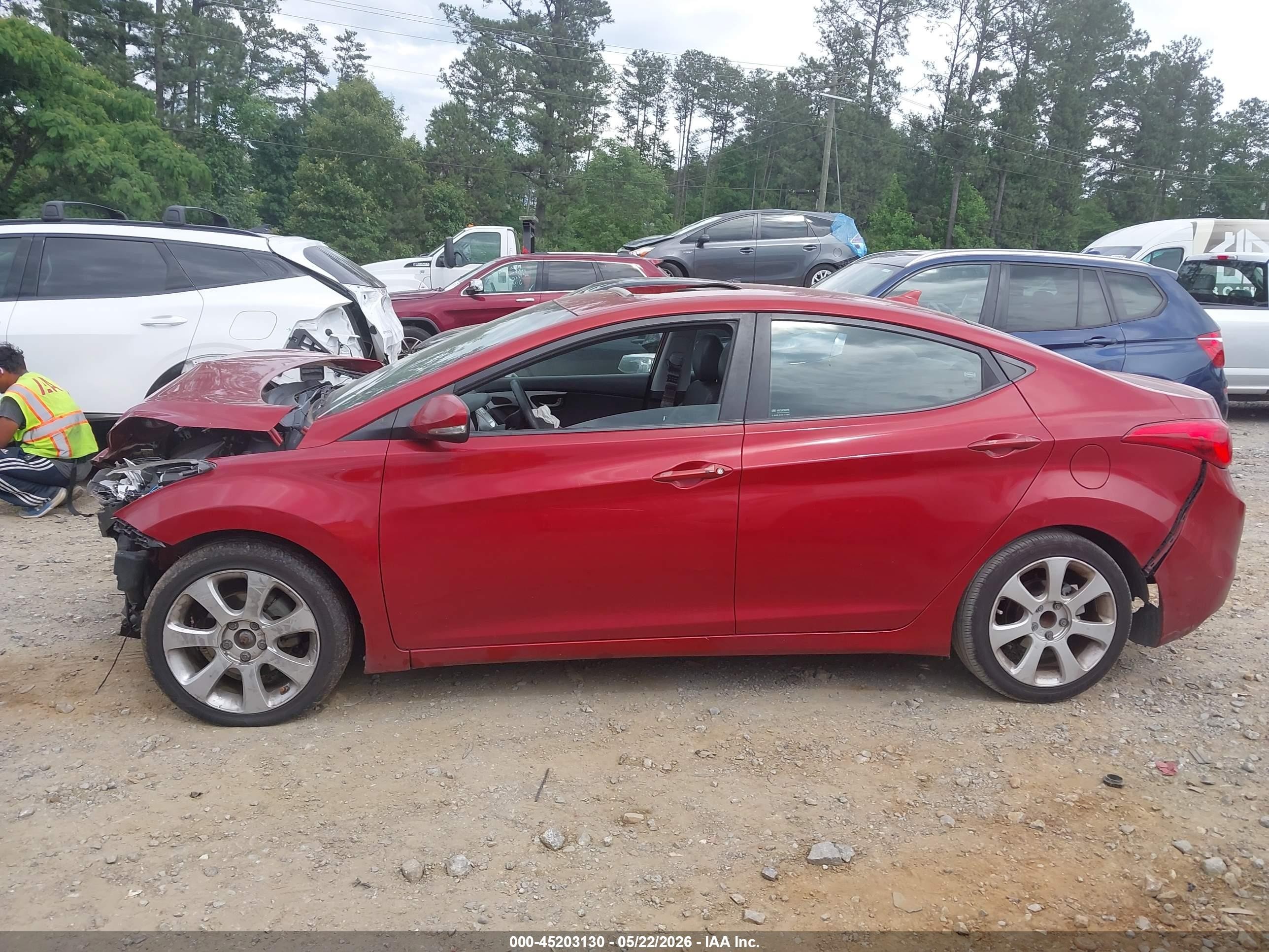 2011 Hyundai Elantra Limited (ulsan Plant) Красный vin: KMHDH4AE8BU091120