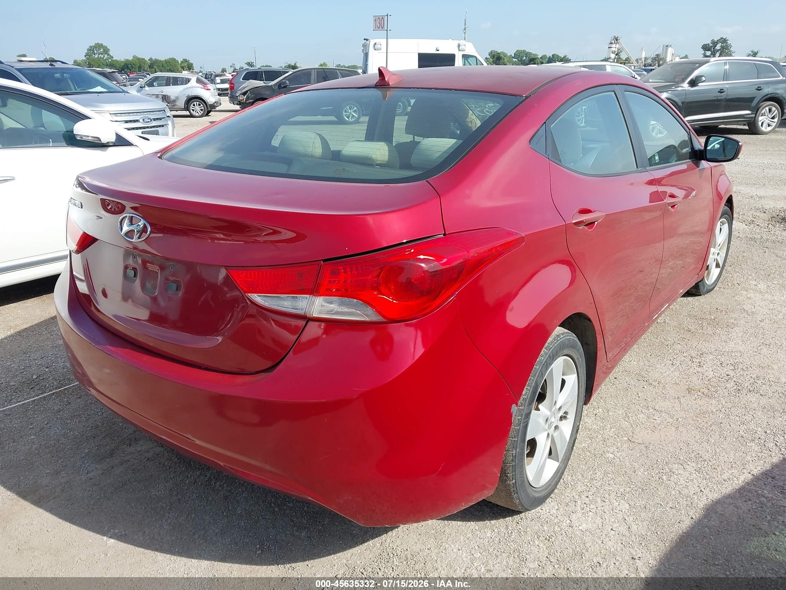 2011 Hyundai Elantra Gls (ulsan Plant) Maroon vin: KMHDH4AE8BU098522