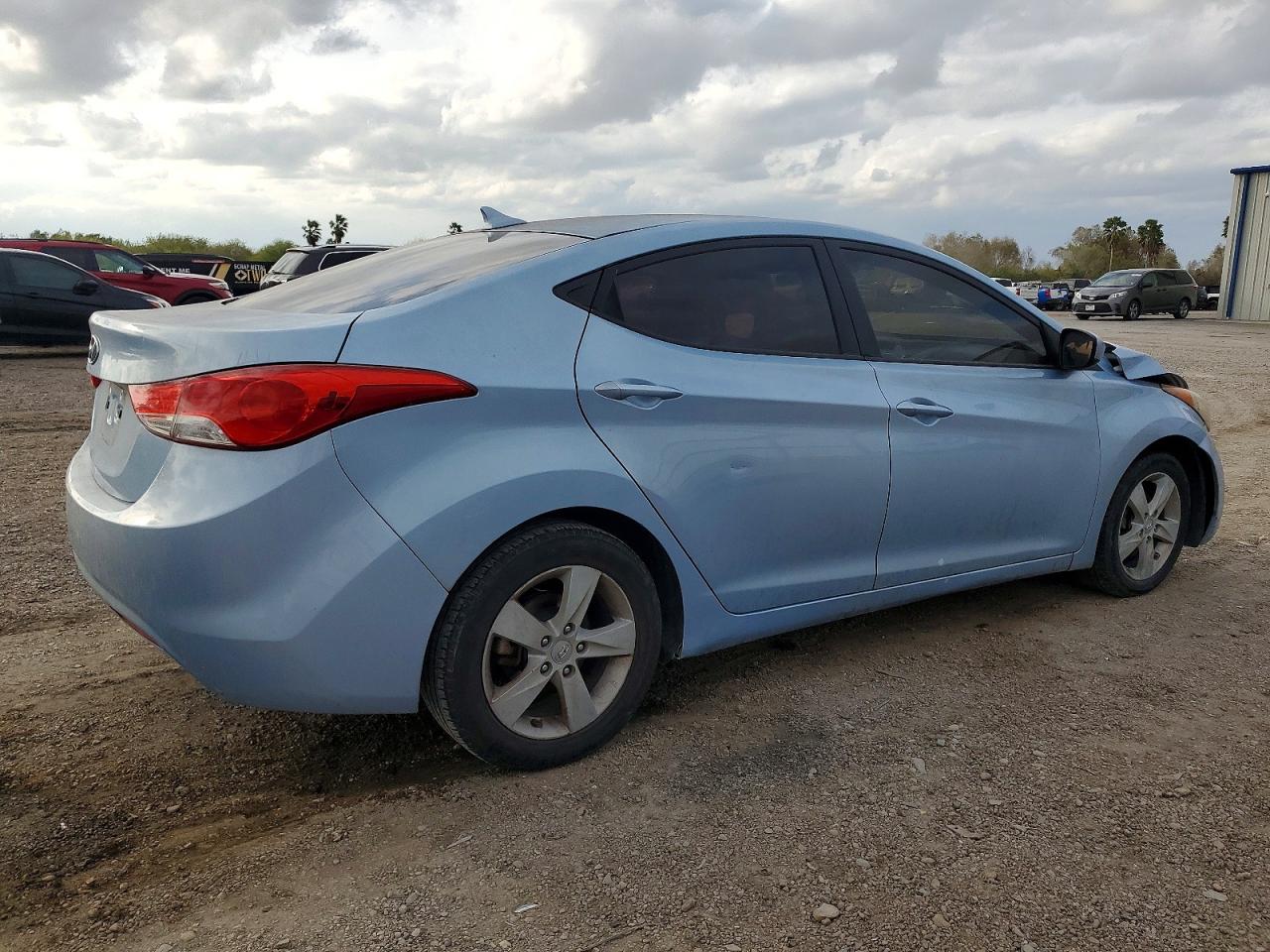 2011 Hyundai Elantra Gls Blue vin: KMHDH4AE8BU109390