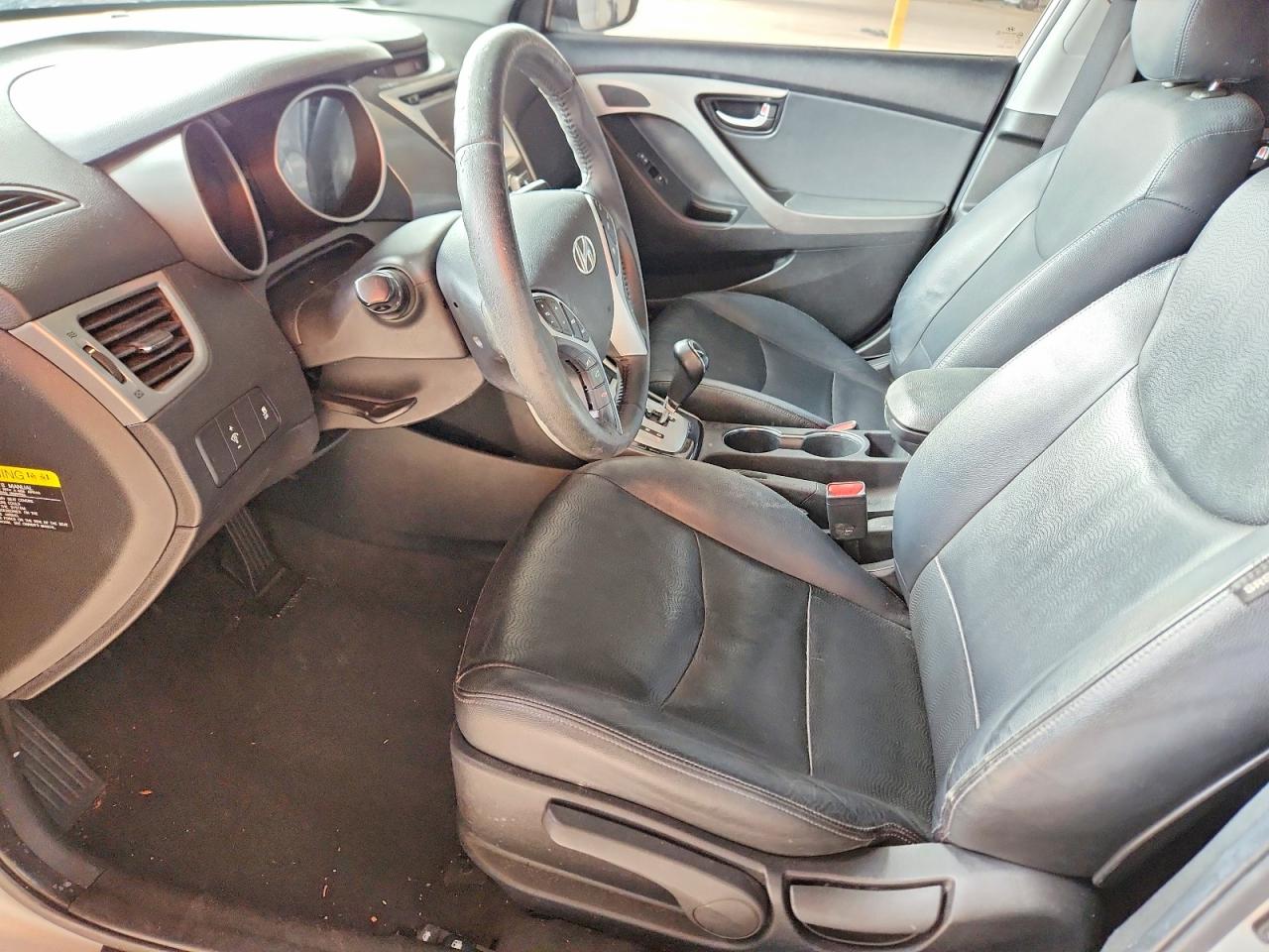 2011 Hyundai Elantra Limited Серебряный vin: KMHDH4AE8BU157925