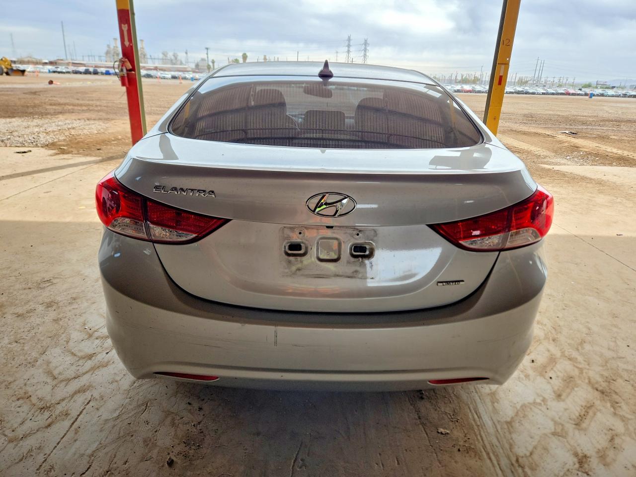 2011 Hyundai Elantra Limited Серебряный vin: KMHDH4AE8BU157925