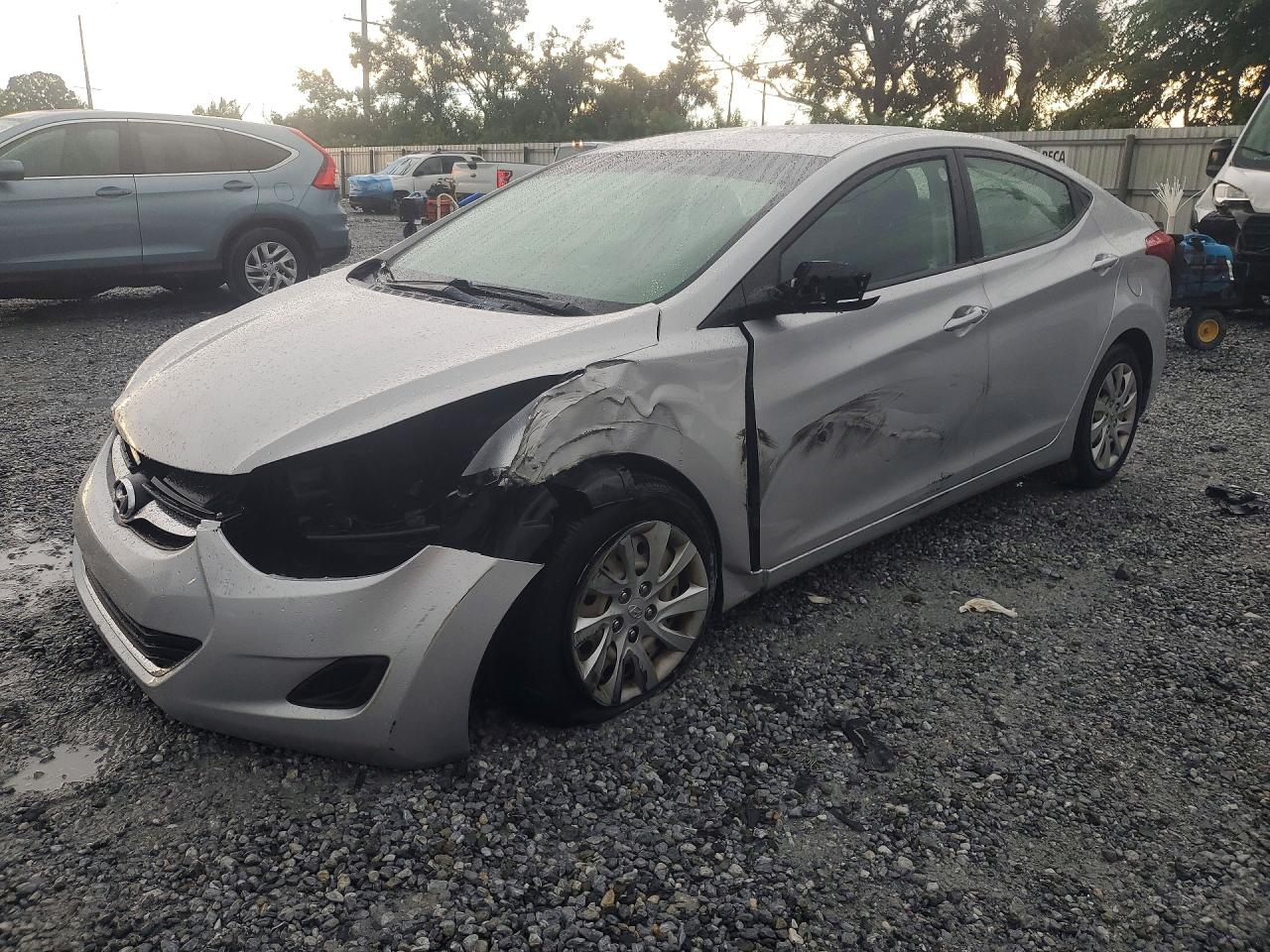 KMHDH4AE8CU252082