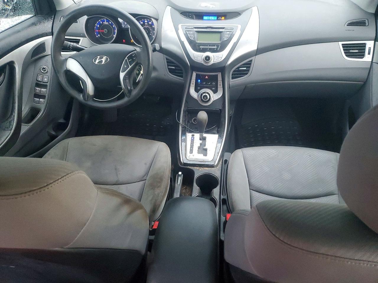 2012 Hyundai Elantra Gls Серебряный vin: KMHDH4AE8CU252082