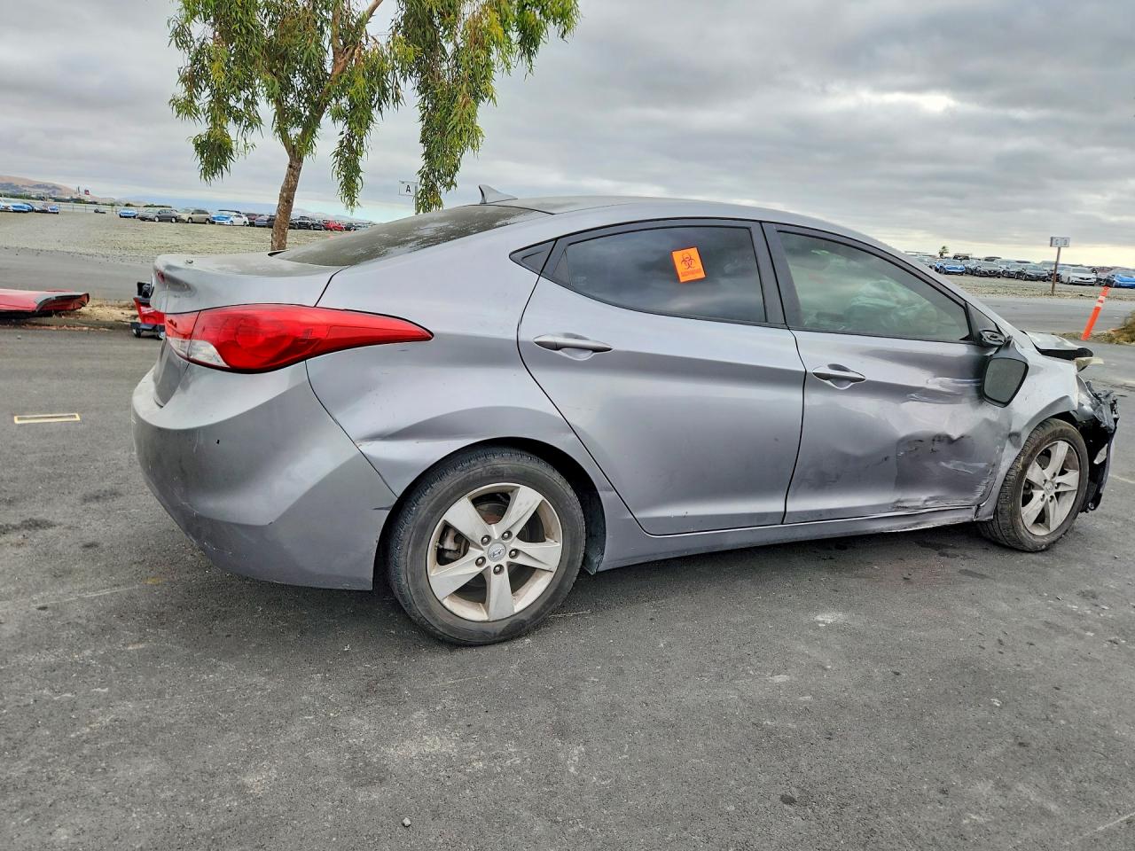 2012 Hyundai Elantra Gls Silver vin: KMHDH4AE8CU282392