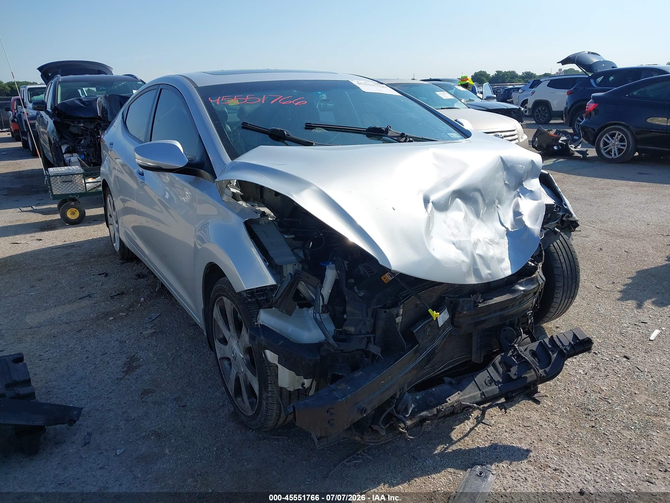 KMHDH4AE8CU366096