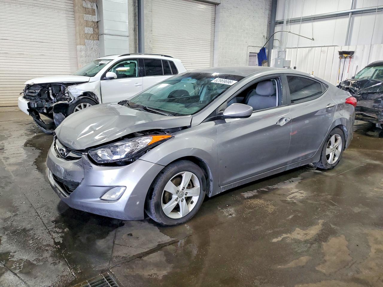 2012 Hyundai Elantra Gls Silver vin: KMHDH4AE8CU375347