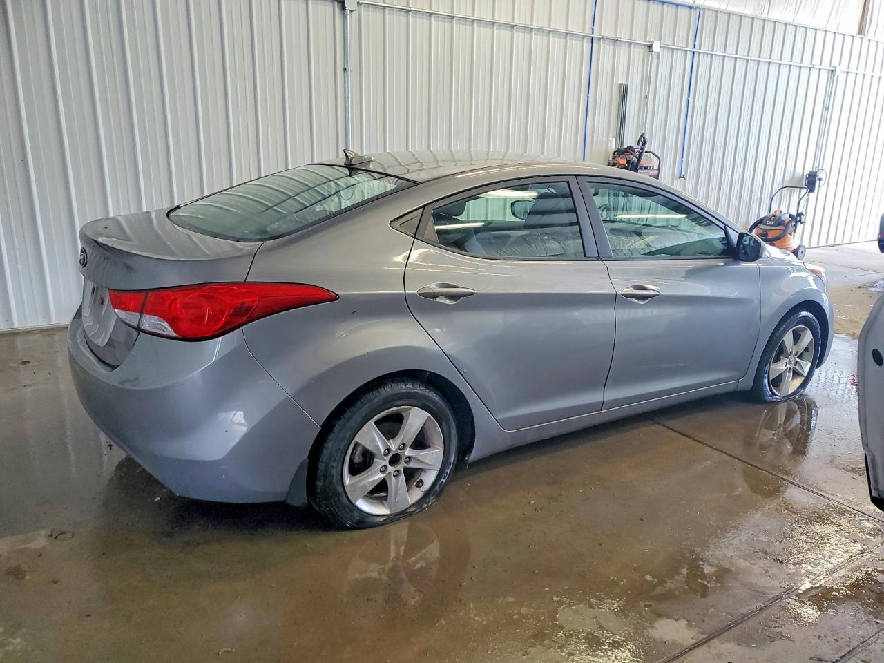 2012 Hyundai Elantra Gls Серебряный vin: KMHDH4AE8CU387921