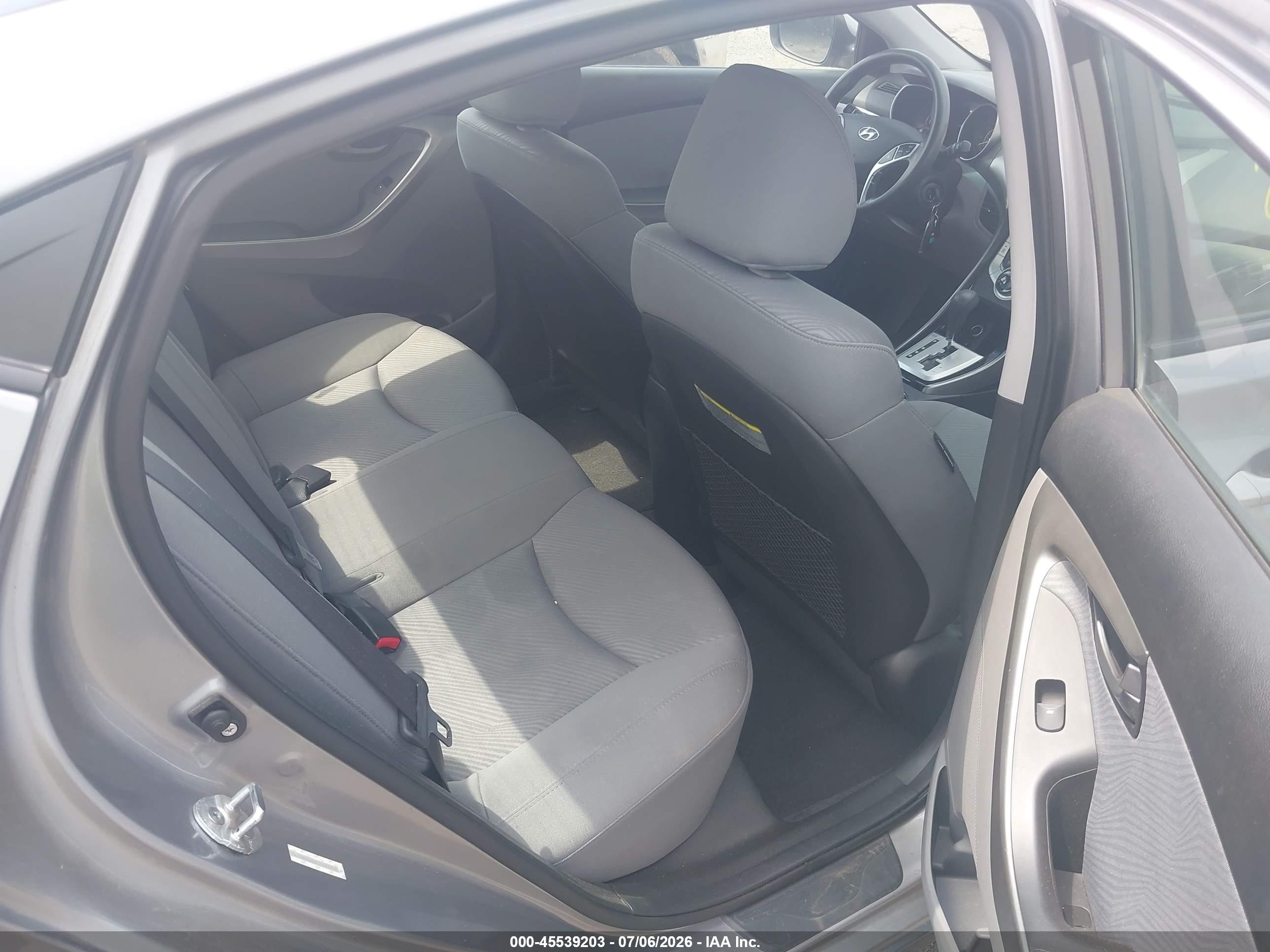 2012 Hyundai Elantra Gls (ulsan Plant) Gray vin: KMHDH4AE8CU393654