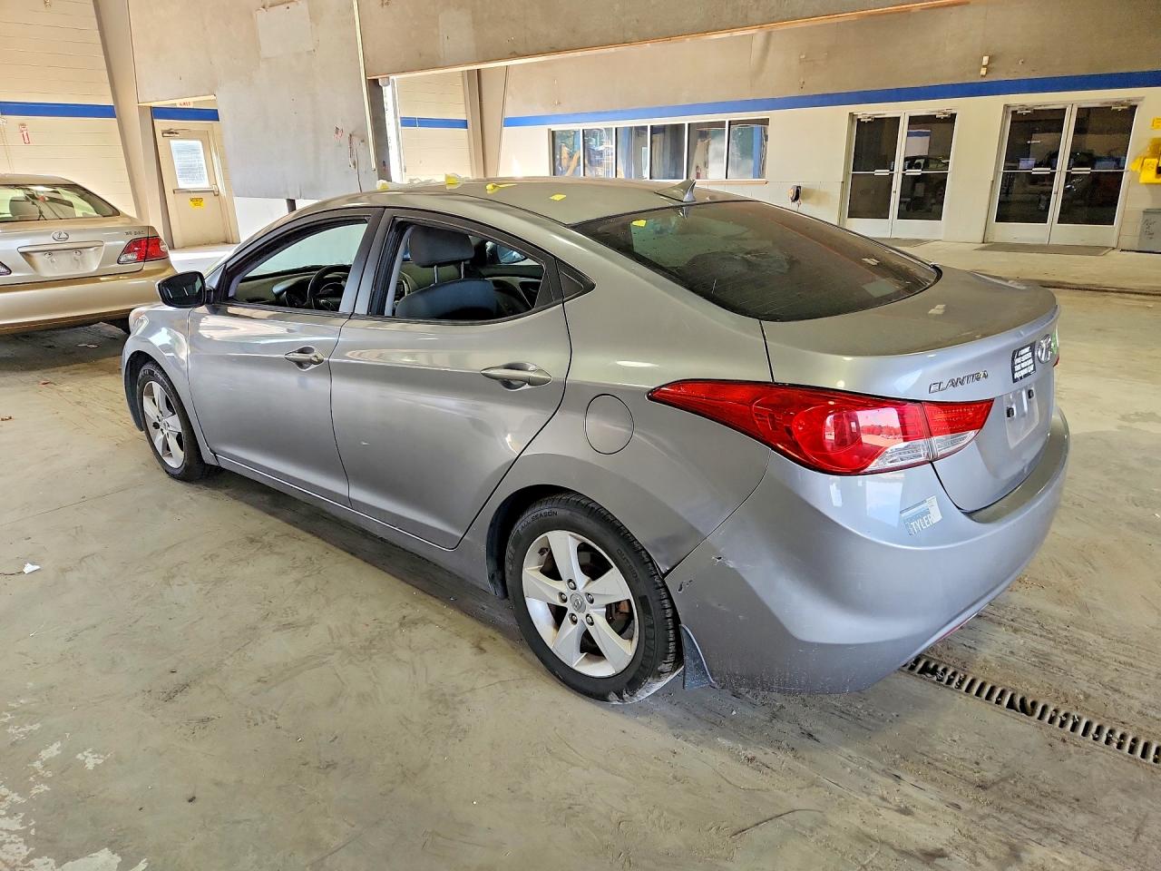 2012 Hyundai Elantra Gls Gray vin: KMHDH4AE8CU413109