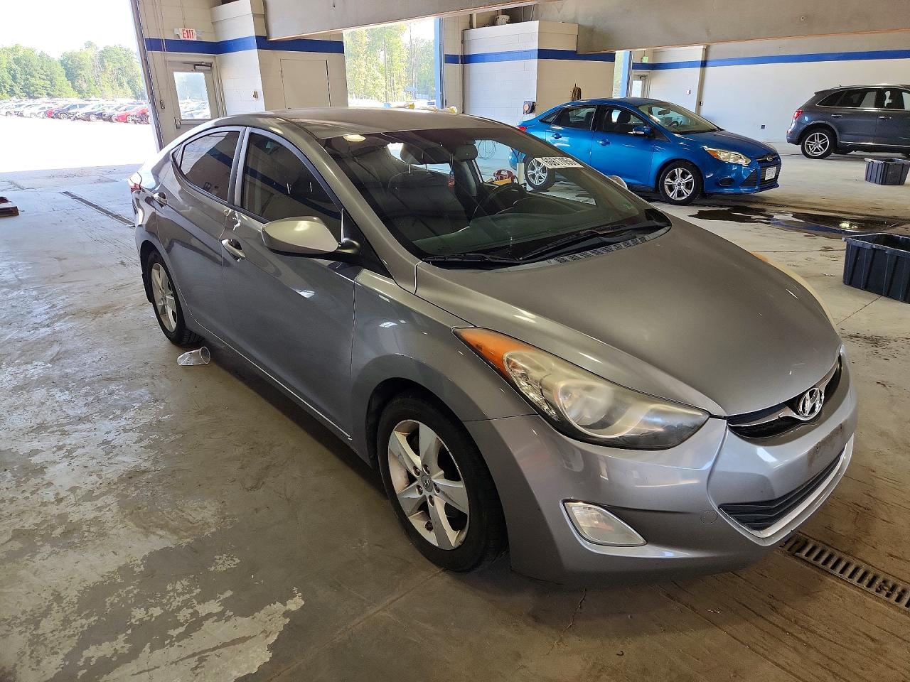 2012 Hyundai Elantra Gls Gray vin: KMHDH4AE8CU413109