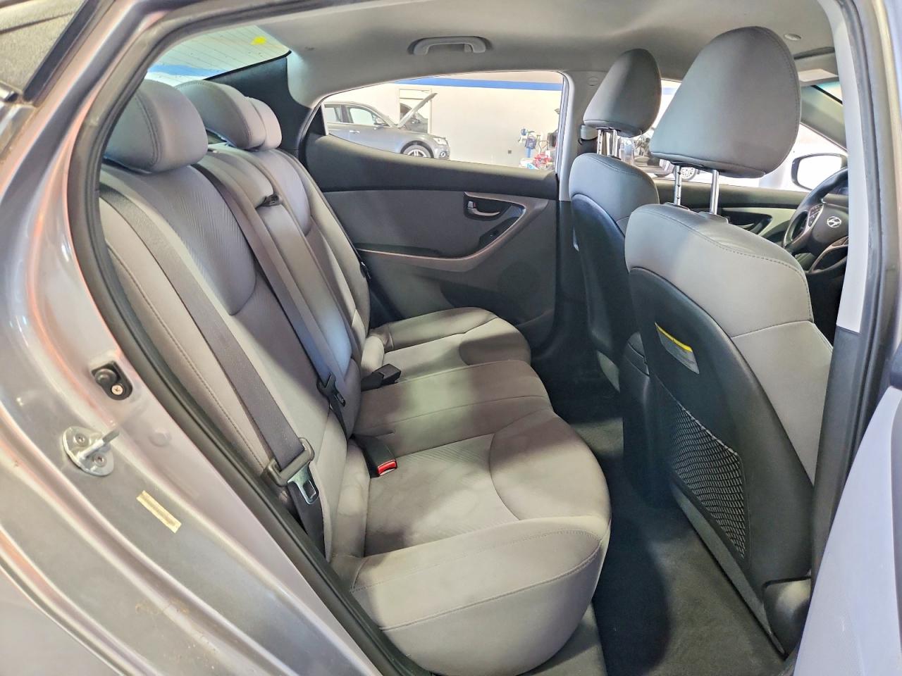 2012 Hyundai Elantra Gls Gray vin: KMHDH4AE8CU413109