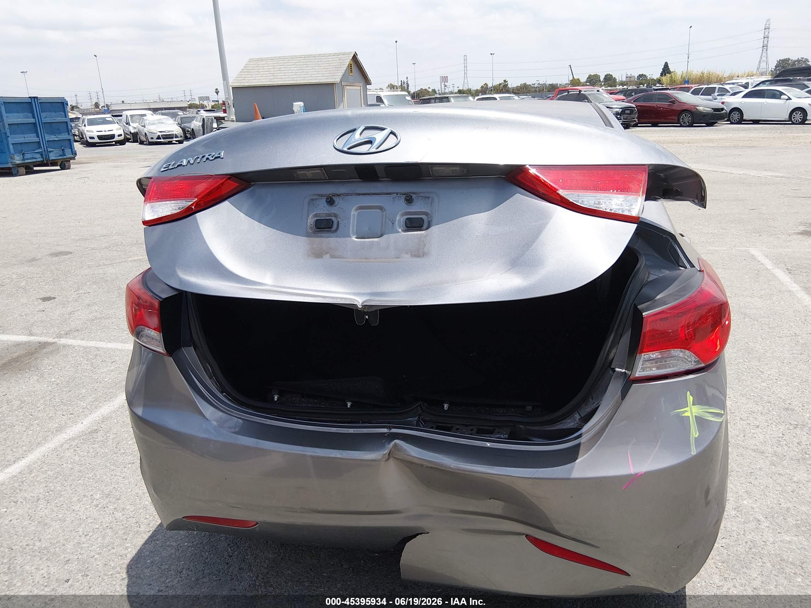 2013 Hyundai Elantra Gls Gray vin: KMHDH4AE8DU488541