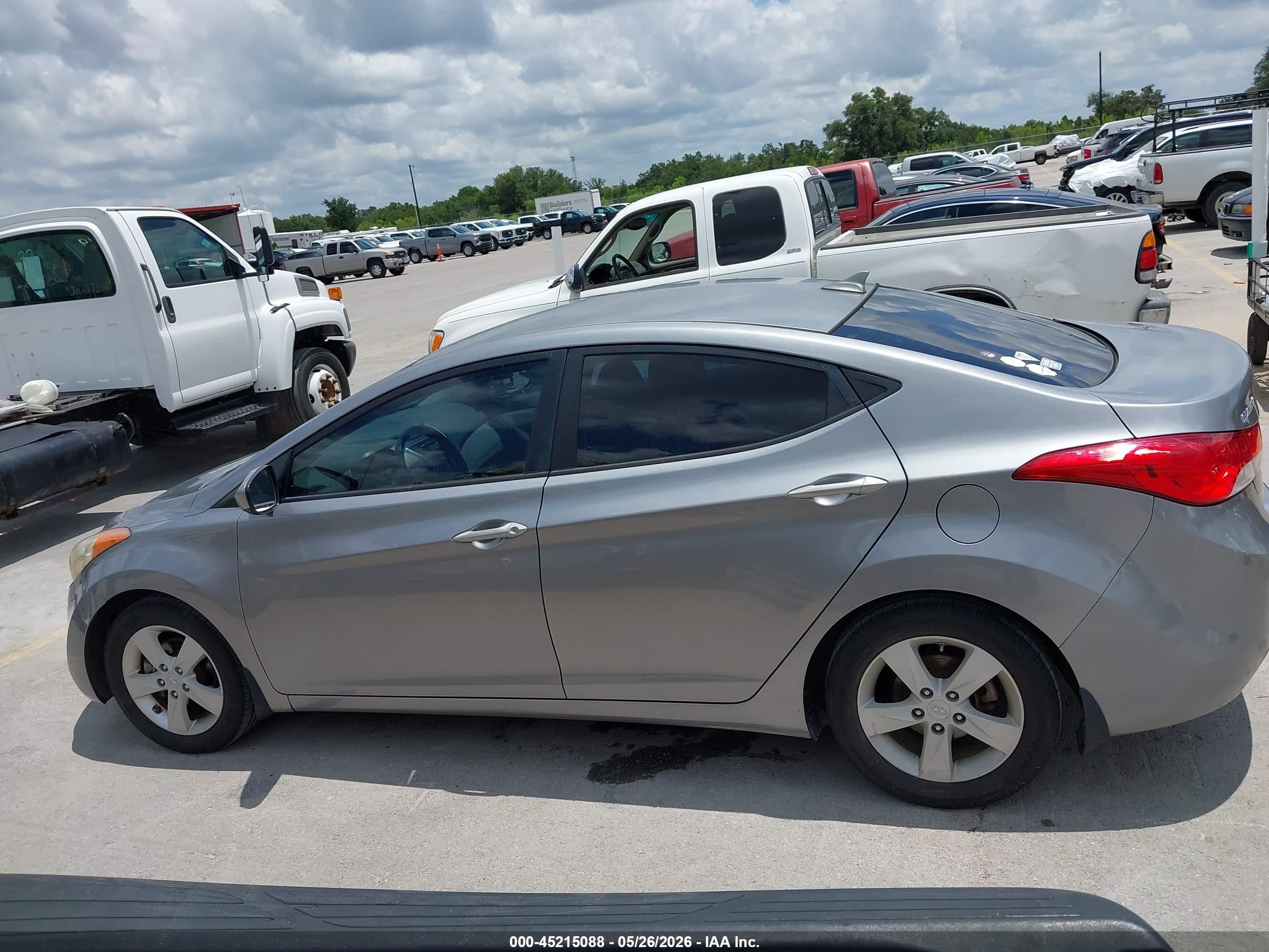 2013 Hyundai Elantra Gls Gold vin: KMHDH4AE8DU529914