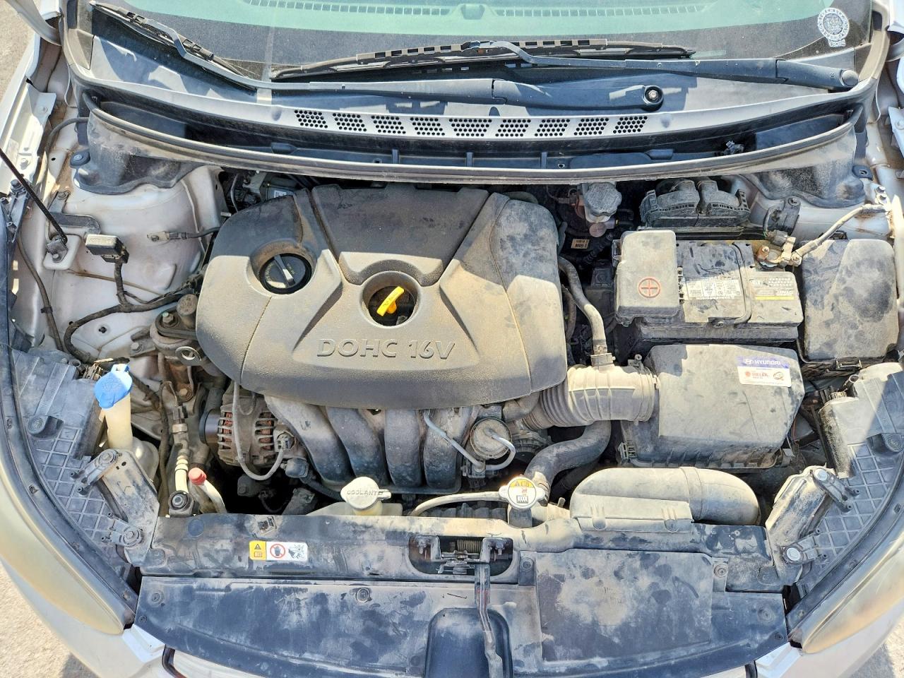 2013 Hyundai Elantra Limited Silver vin: KMHDH4AE8DU541738