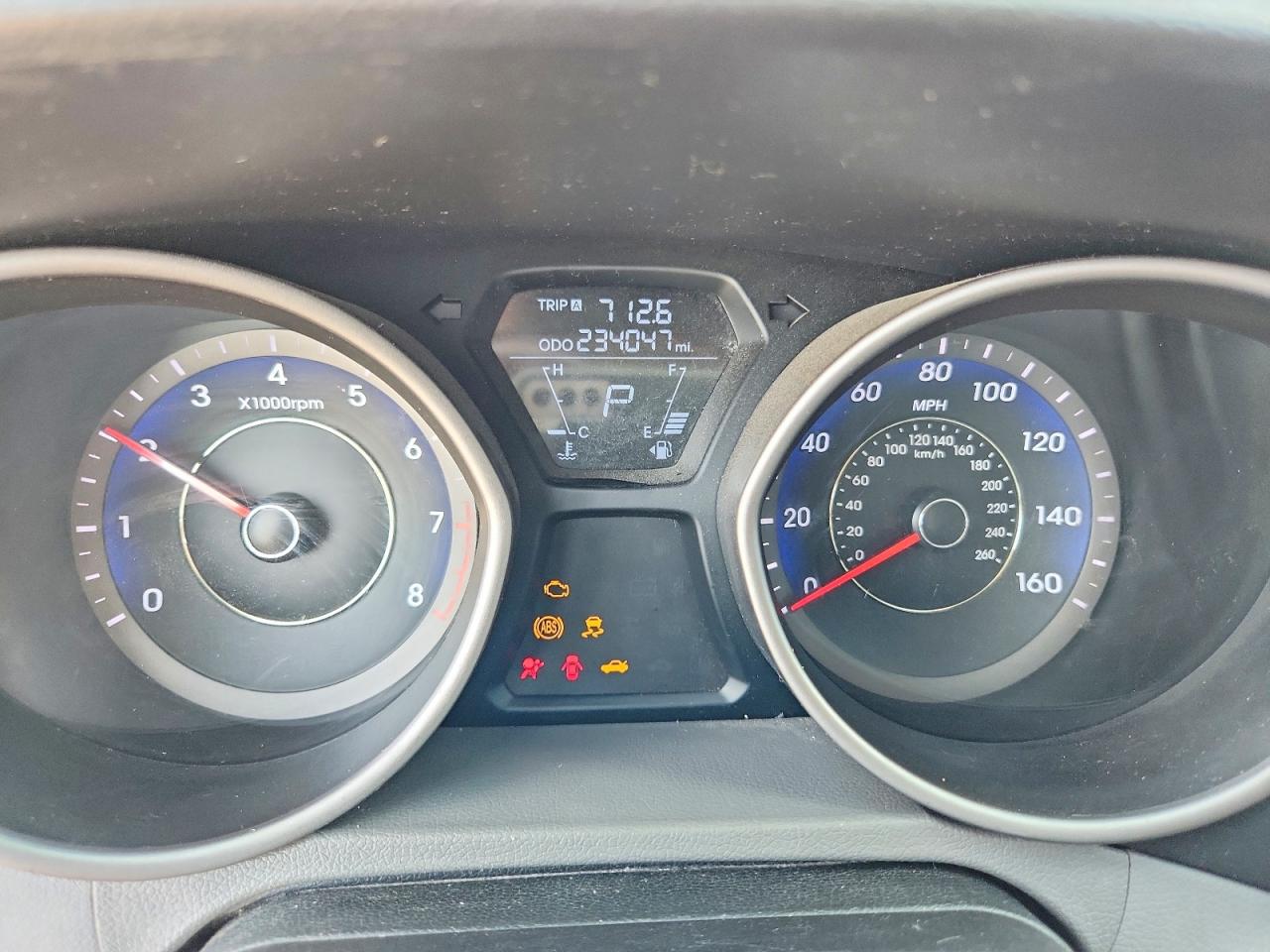 2013 Hyundai Elantra Limited Silver vin: KMHDH4AE8DU541738