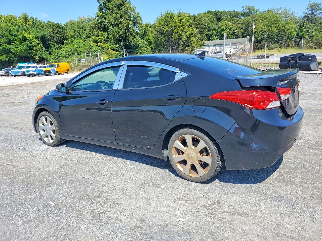 2013 Hyundai Elantra Limited Black vin: KMHDH4AE8DU572455