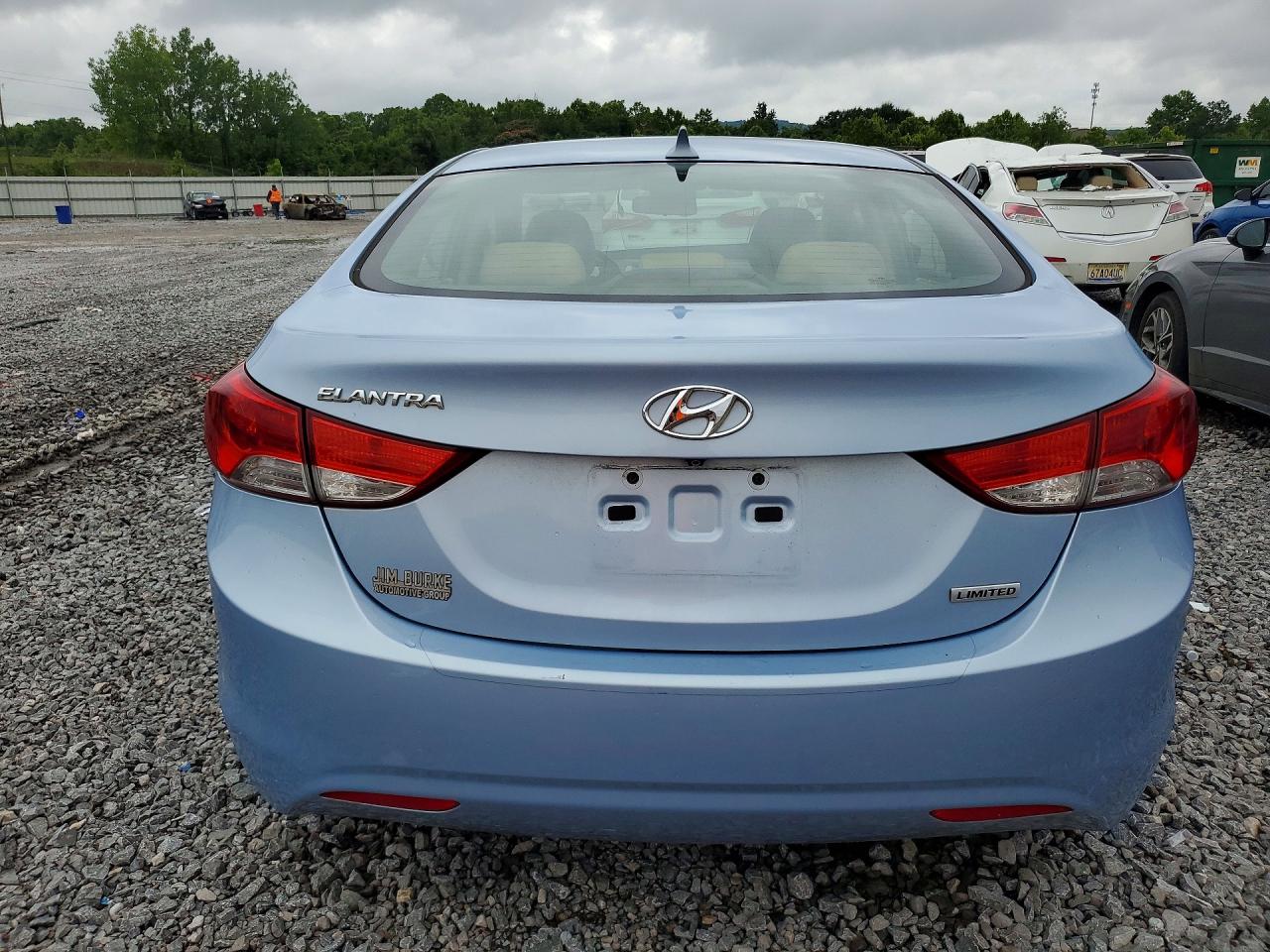 2013 Hyundai Elantra Limited Blue vin: KMHDH4AE8DU630709
