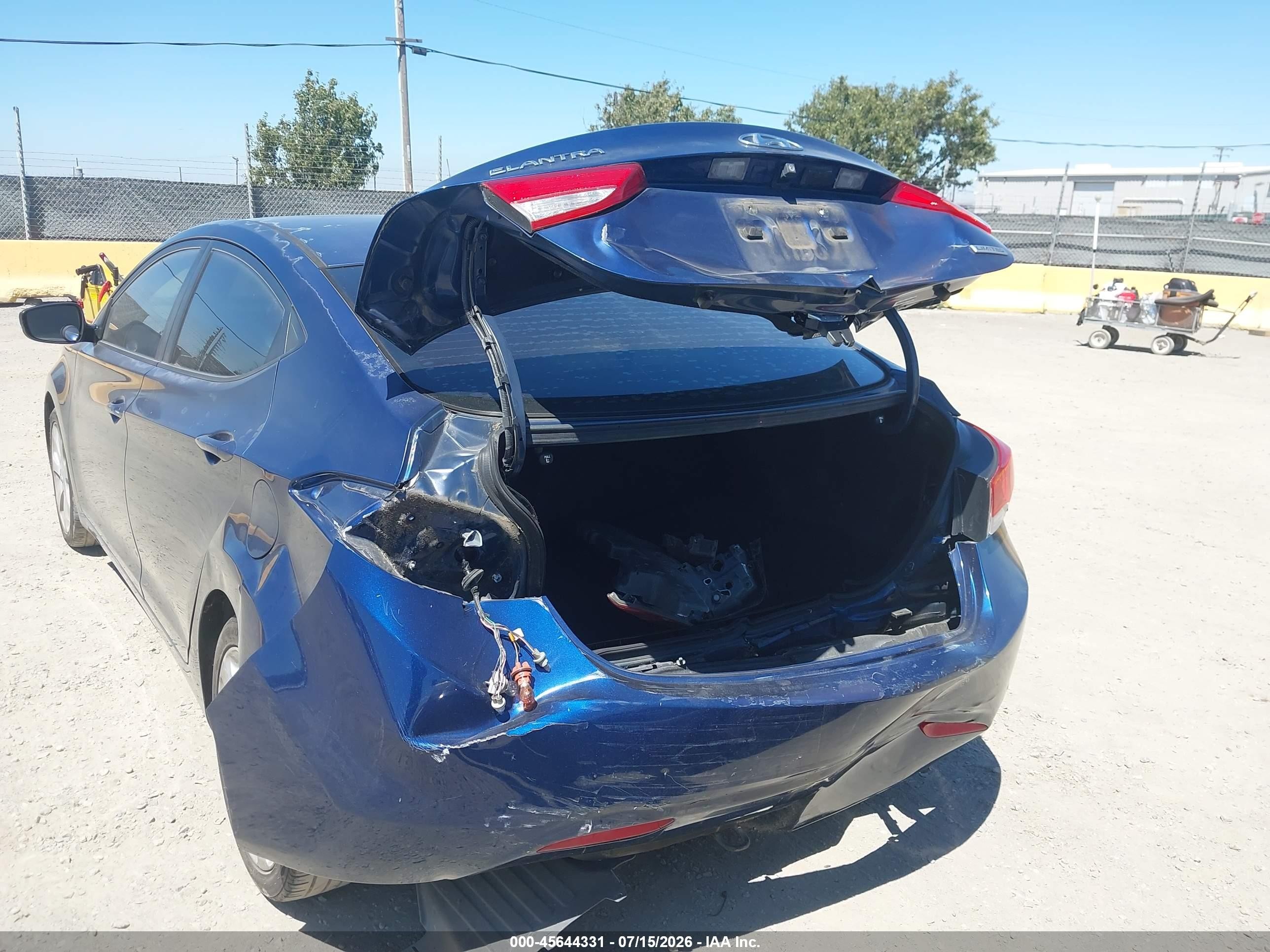 2013 Hyundai Elantra Limited Dark Blue vin: KMHDH4AE8DU689243