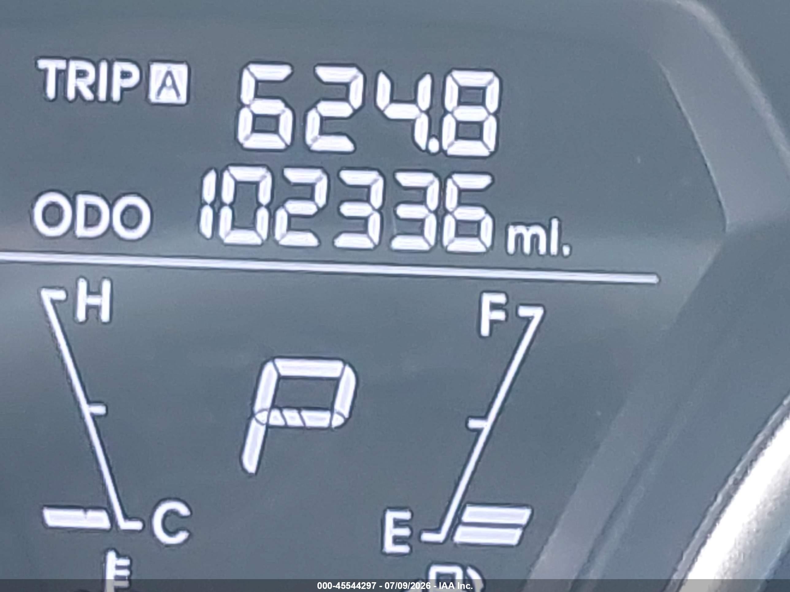2013 Hyundai Elantra Limited Silver vin: KMHDH4AE8DU708809