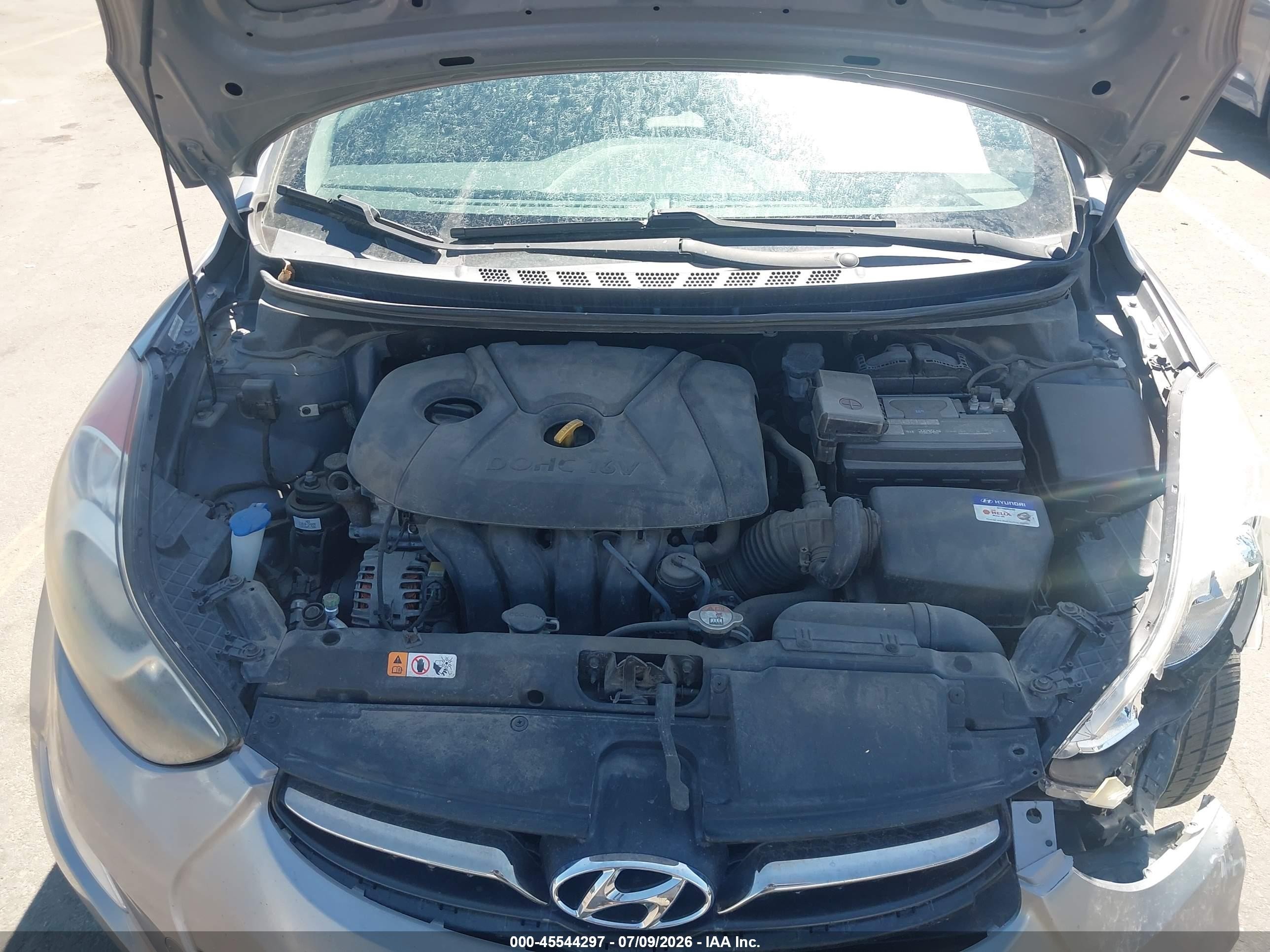 2013 Hyundai Elantra Limited Silver vin: KMHDH4AE8DU708809