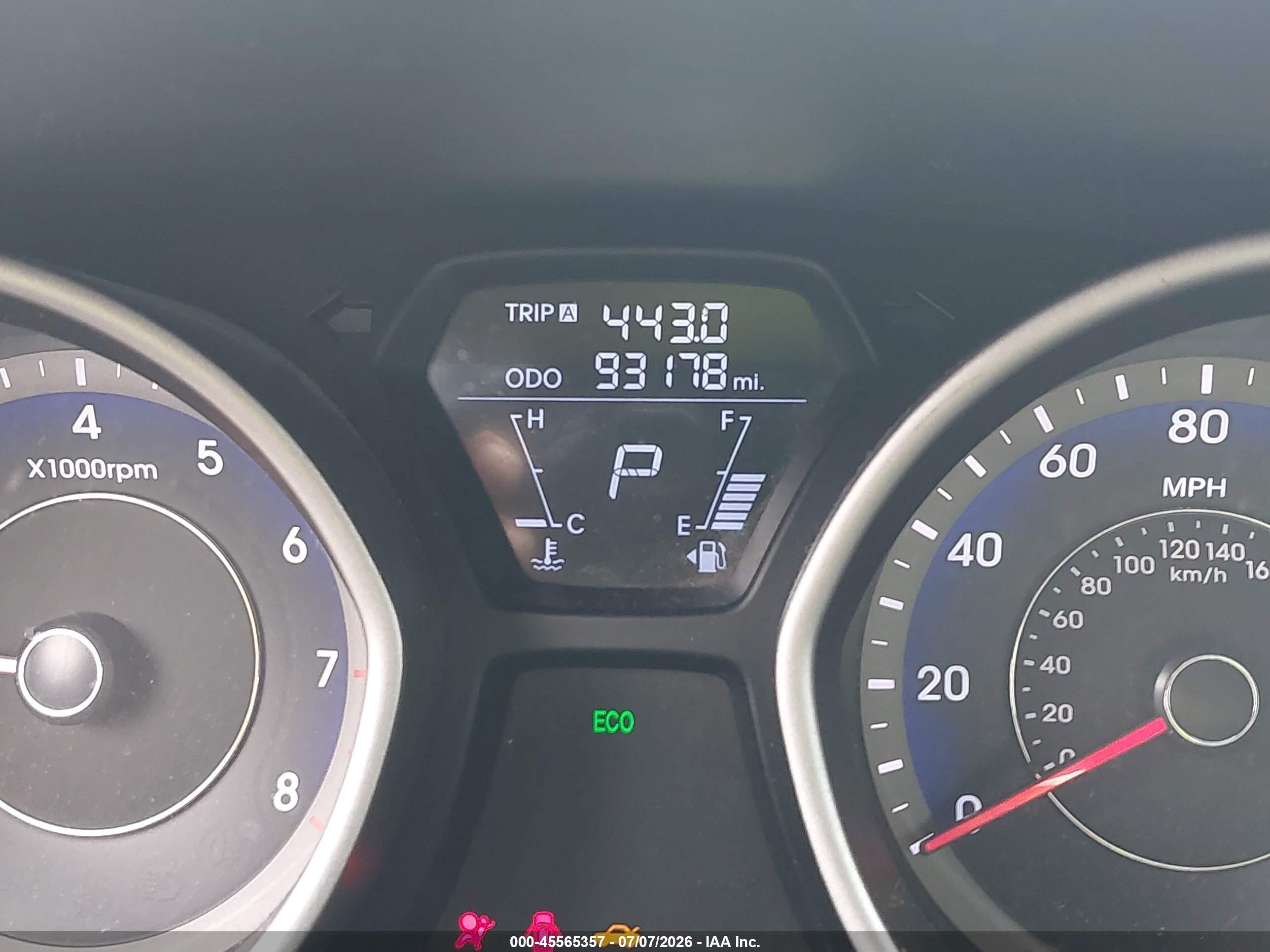 2013 Hyundai Elantra Limited Silver vin: KMHDH4AE8DU720720