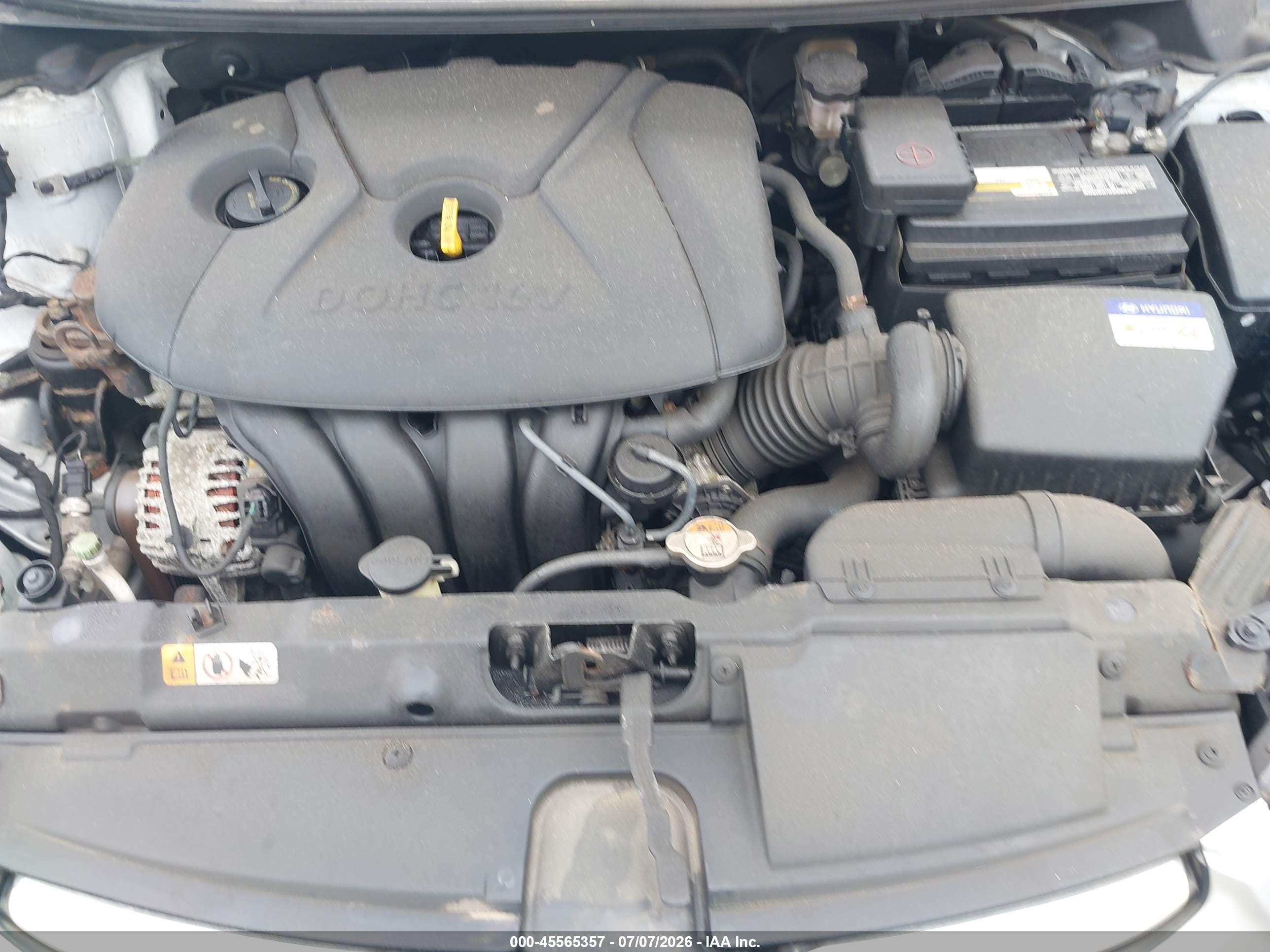 2013 Hyundai Elantra Limited Silver vin: KMHDH4AE8DU720720