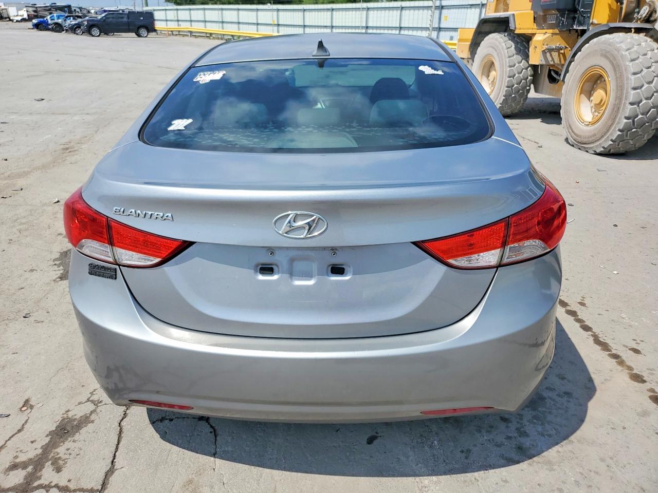 2013 Hyundai Elantra Gls Gray vin: KMHDH4AE8DU730714