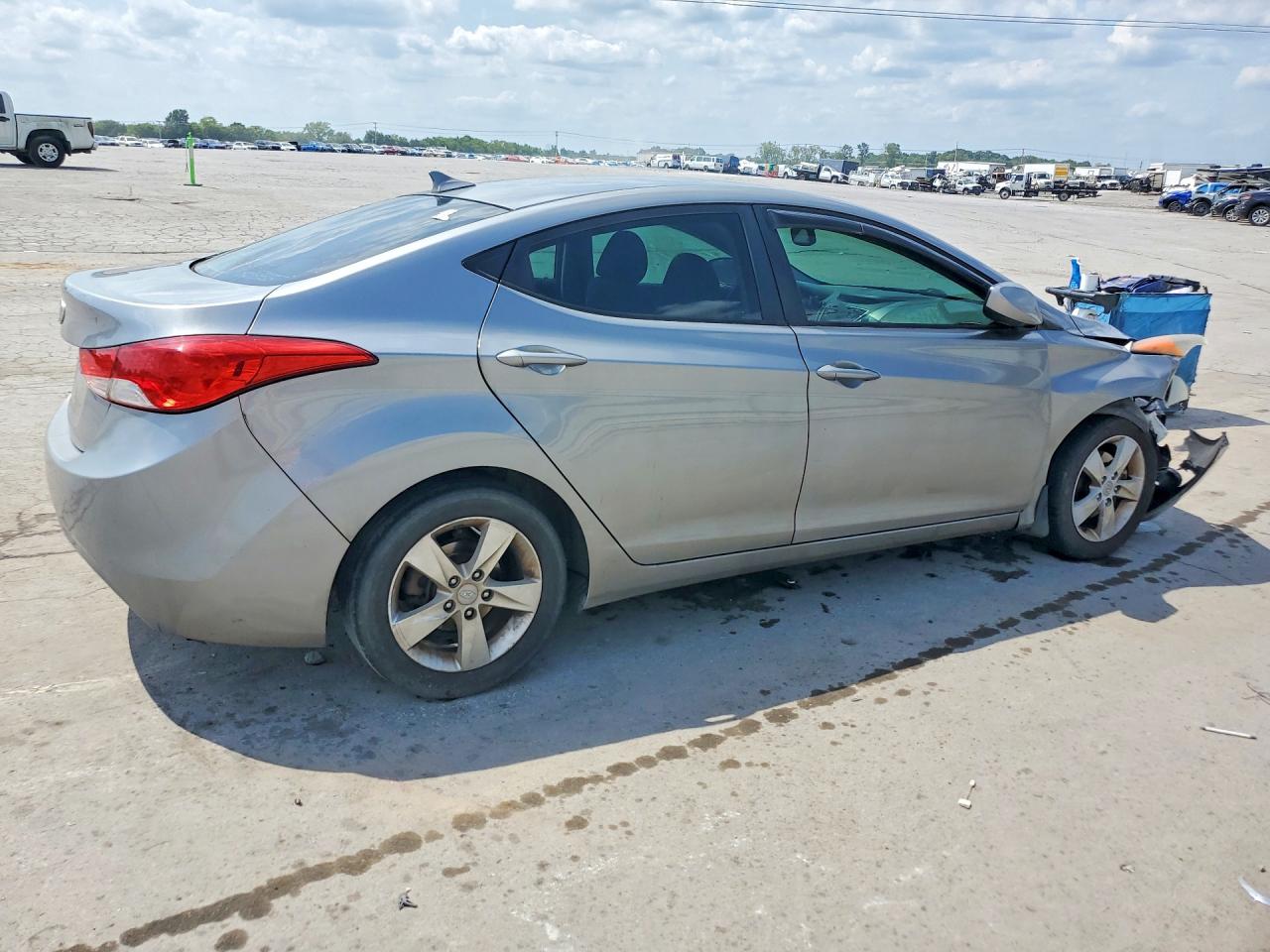 2013 Hyundai Elantra Gls Gray vin: KMHDH4AE8DU730714